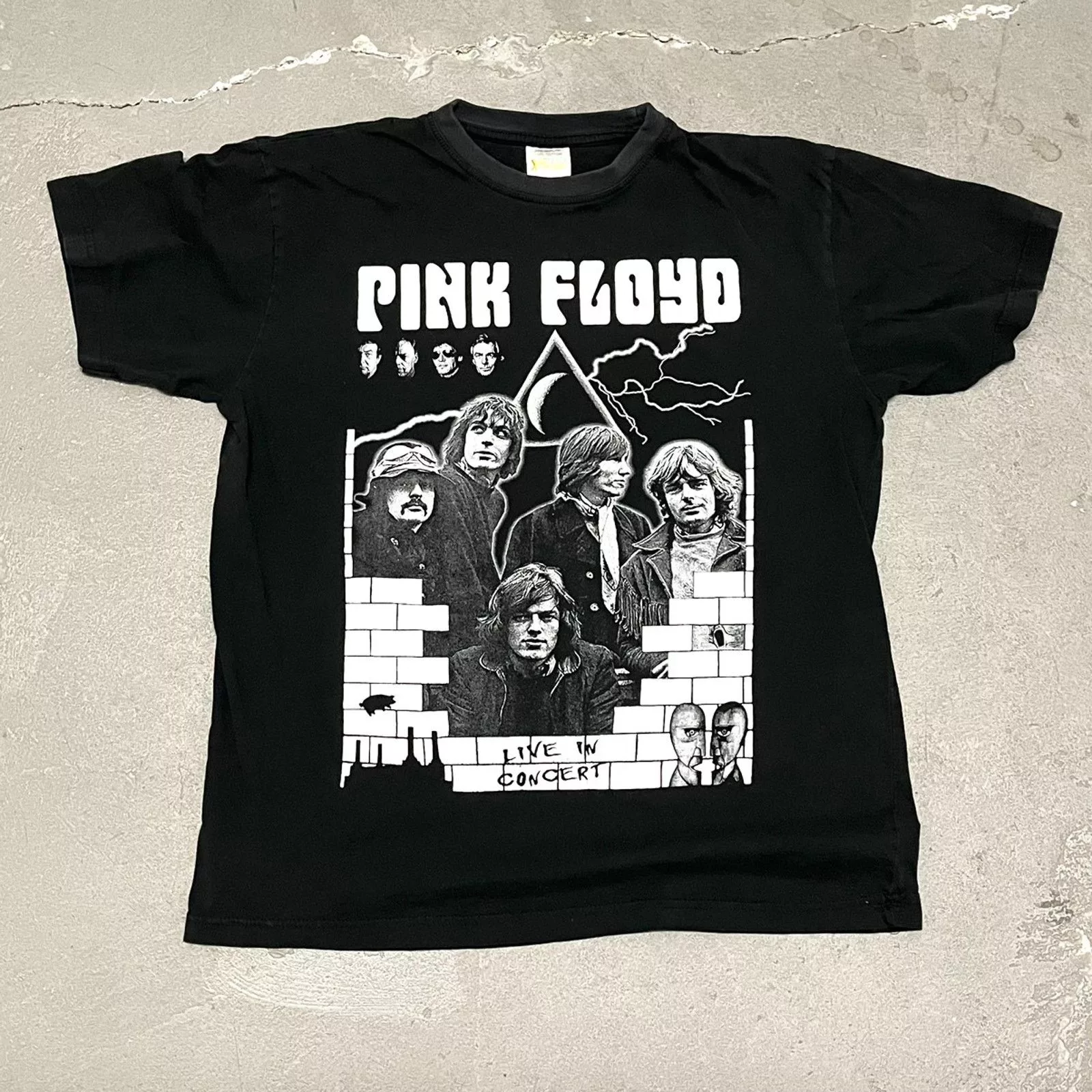 Band Tees Short Sleeve T Shirts Band Tees × Vintage VTG 1990’s Pink Floyd Live In Concert Parking Lot Band Tee M Black Streetwear