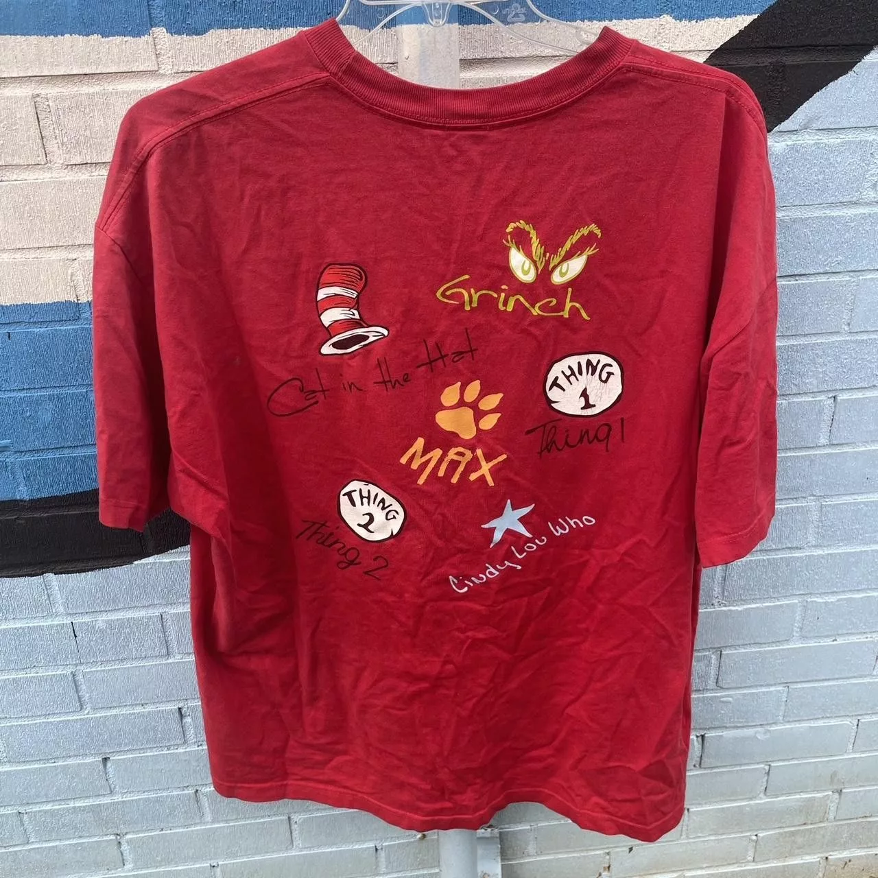 Universal Studios Short Sleeve T Shirts Universal Studios × Vintage Y2K Dr. Seuss Double Sided movie shirt Grinch Cat in Hat Red