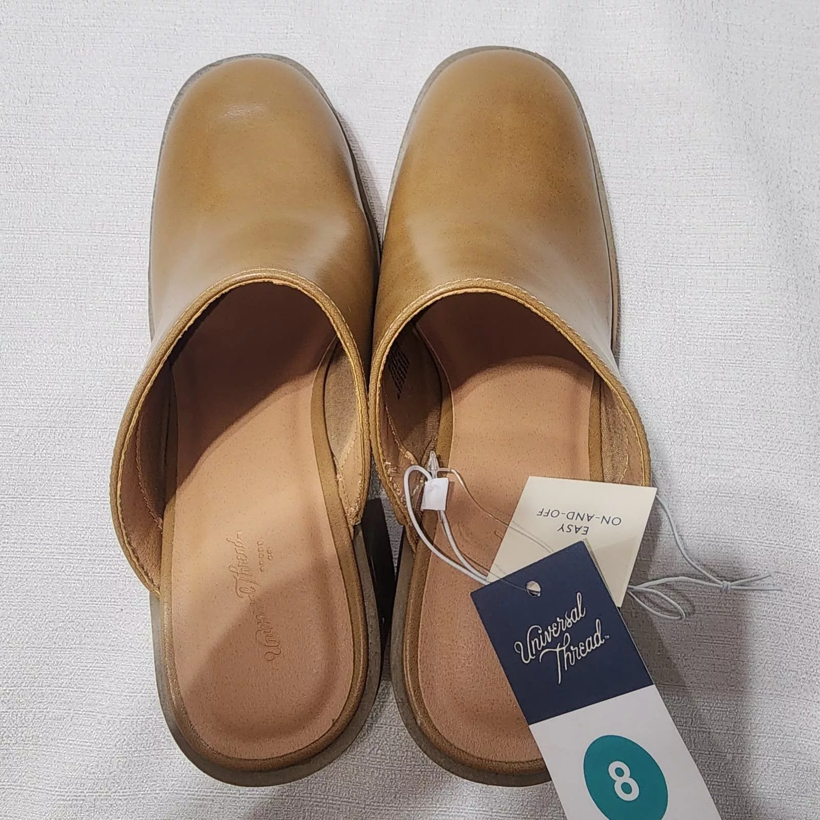 Other Platforms Other universal thread Women's clogs-size 8 Brown