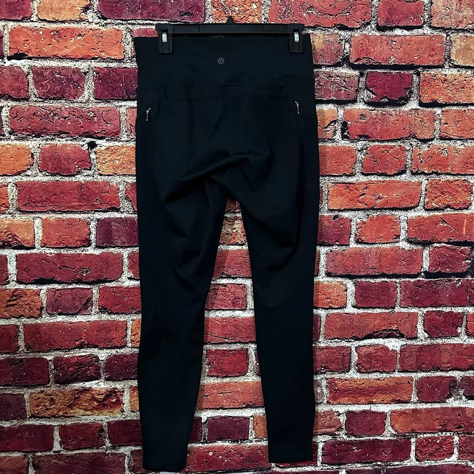 Athleta Leggings size medium Black
