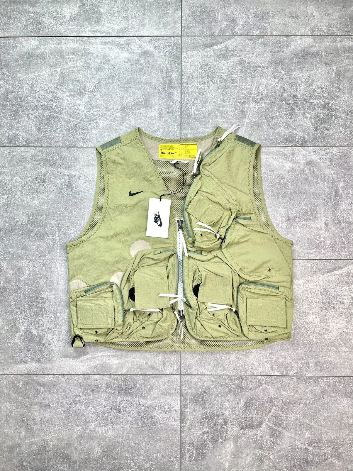 Nike Vests Nike NRG ISPA Utility Vest Gilet Brown