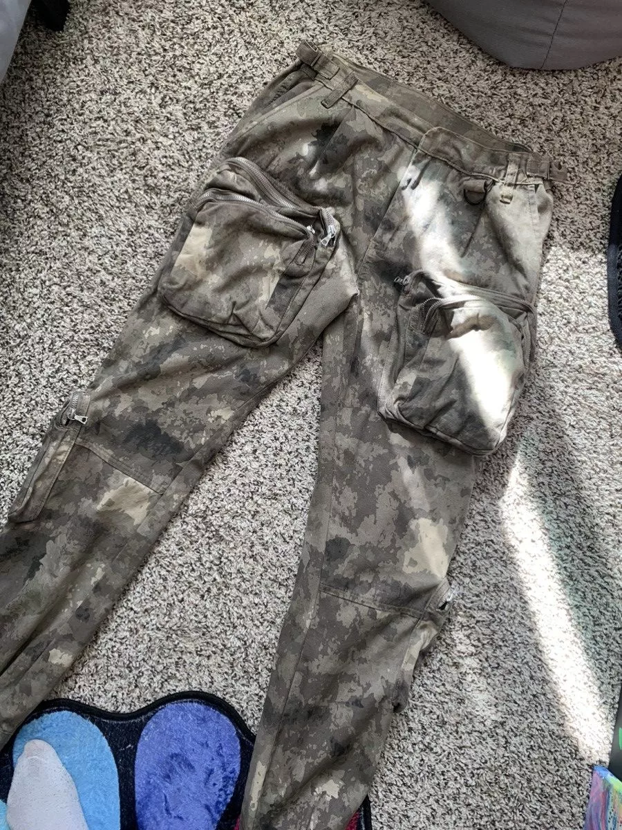 MNML Casual Pants MNML Camo Cargos Multi