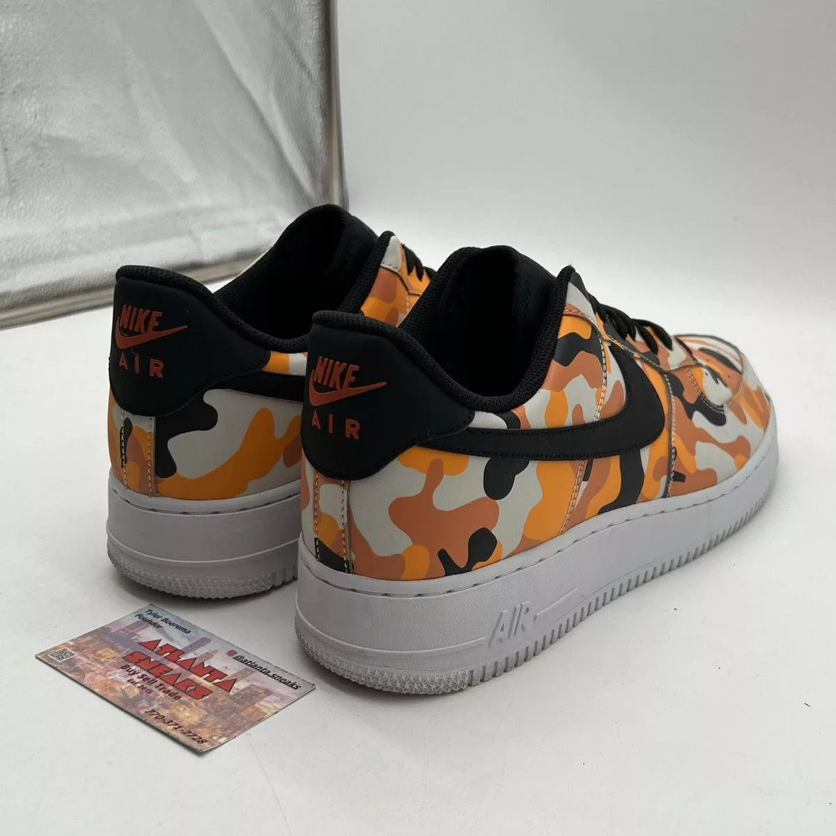 Nike Low Top Sneakers Nike Air force 1 07 orange camo