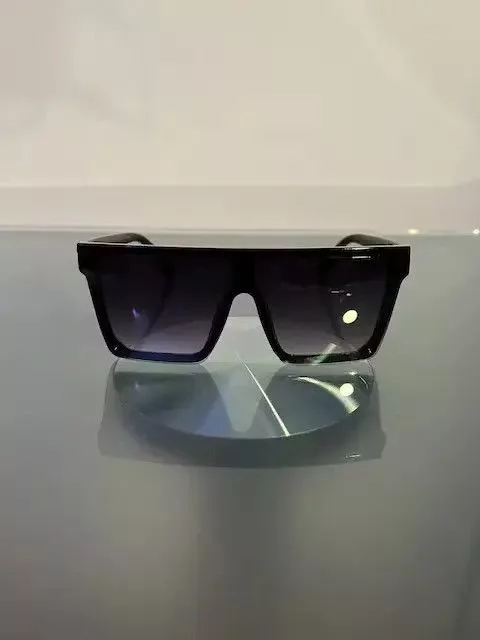 Electric Visual Glasses Electric Visual × Vintage Oversized Tinted Sunglasses (black) Streetwear