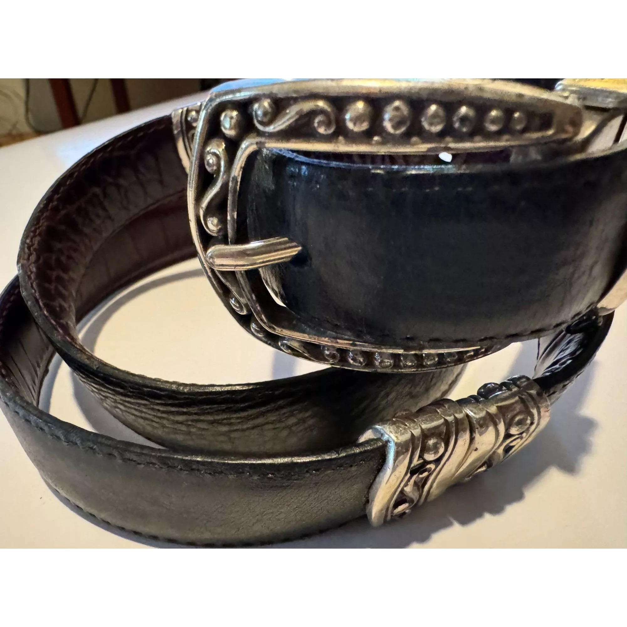 Brighton Belts Ladies Brighton Size 4/L Reversible Stunning Black Leather