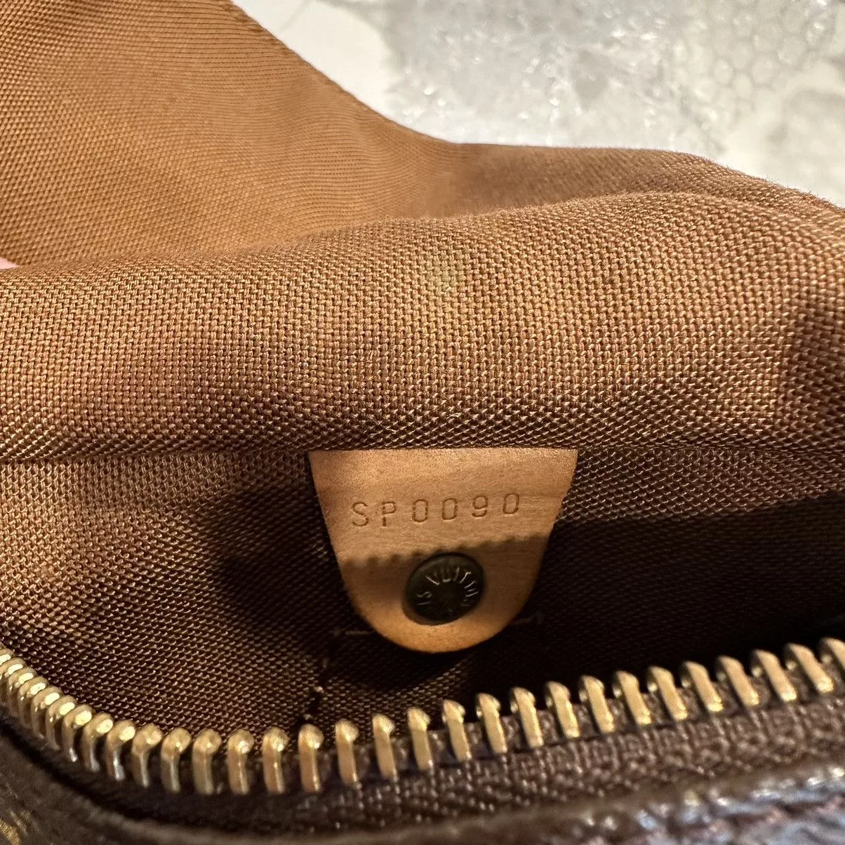 Louis Vuitton Handle Bags Louis Vuitton Authentic Speedy 25 Brown
