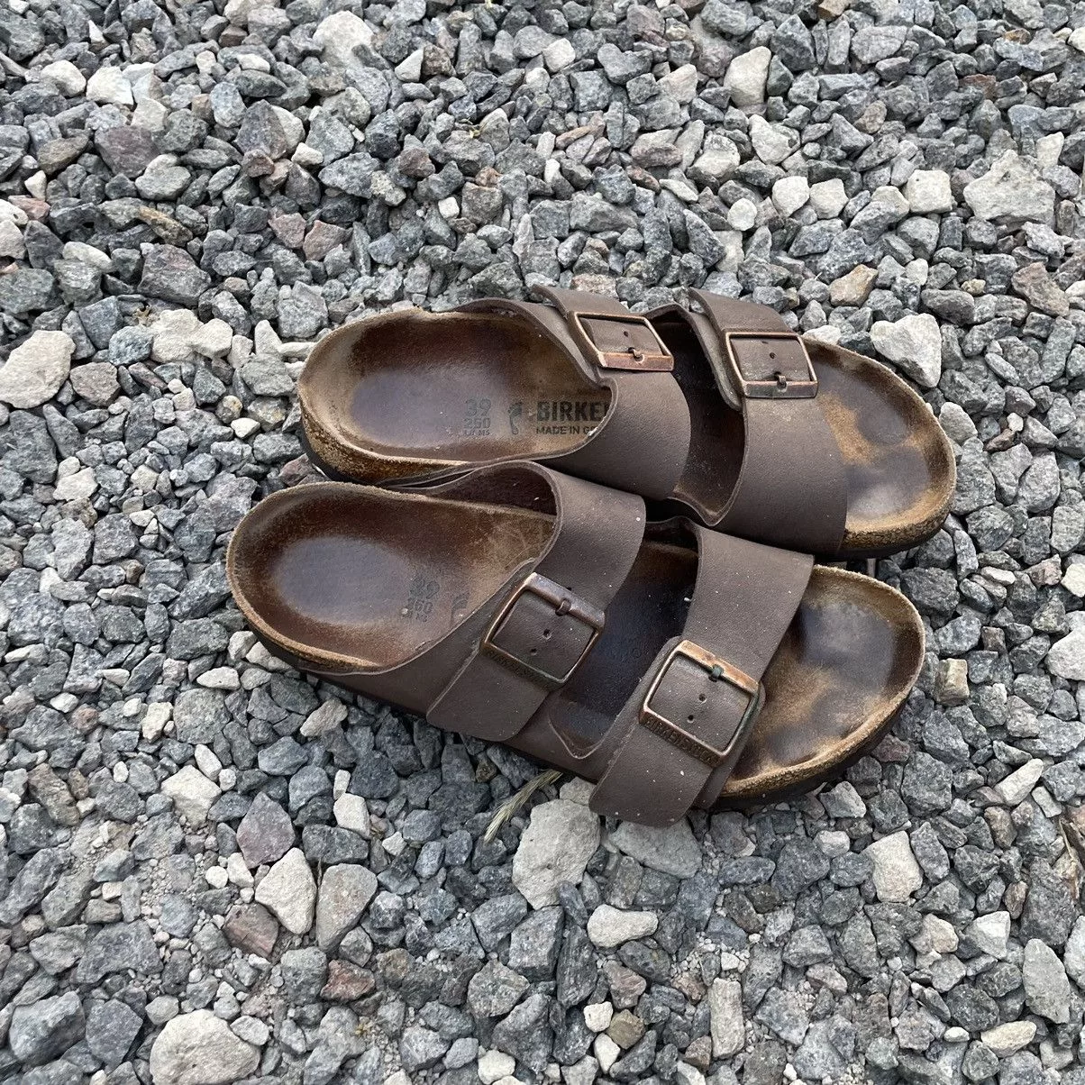 Brown leather Birkenstock sandals slip on Germany Multi Luxury