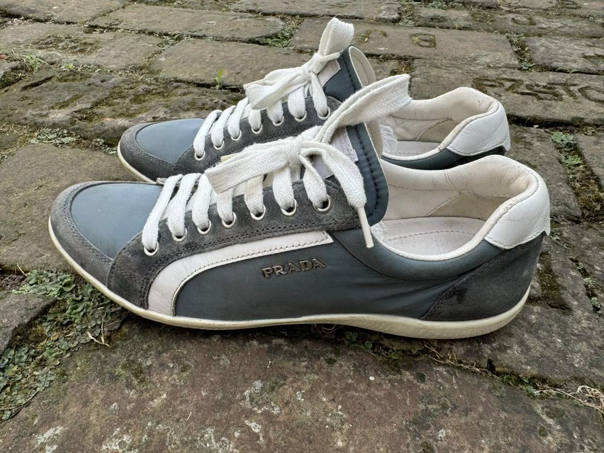 Prada Low Top Sneakers 💫Prada💫 (3E 4890) Sport Blue Leather and Nylon Low Top Eu-39