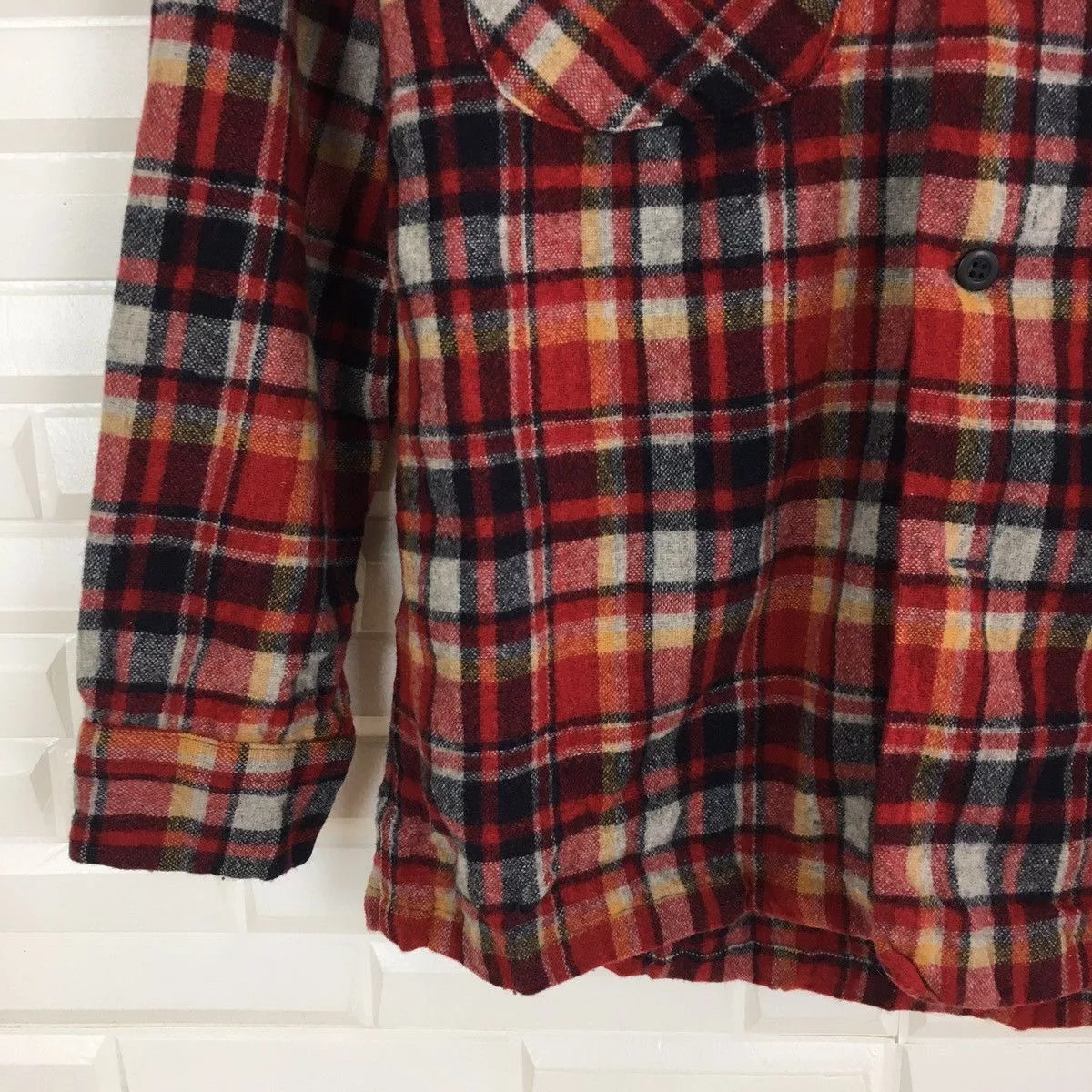 Flannel Shirts Button Ups Flannel × Pendleton Pendleton Pure Wool Flannel Red Vintage