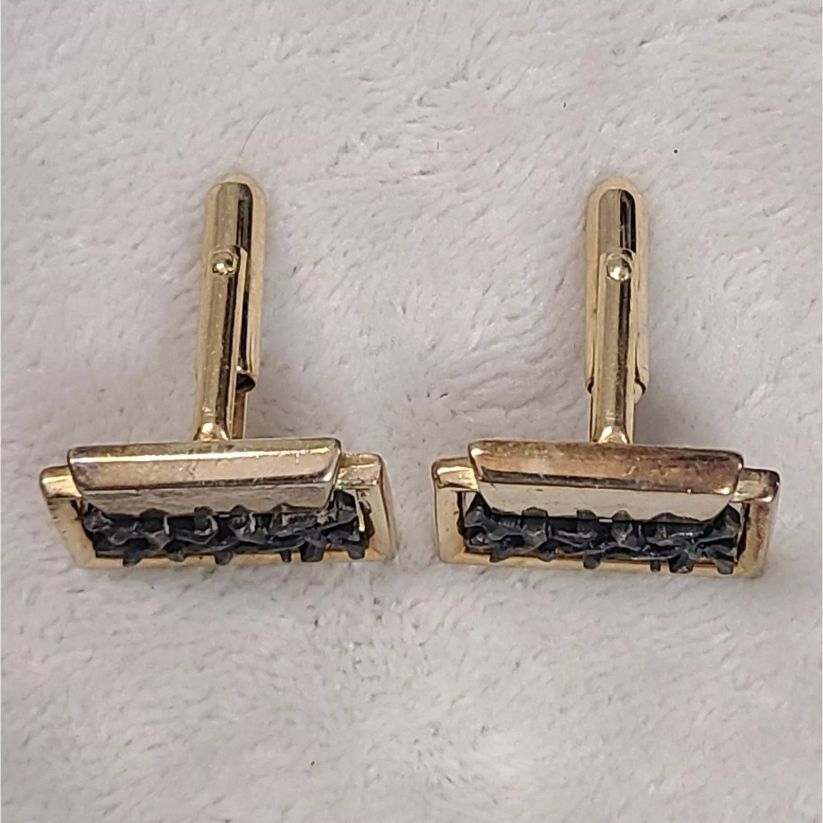Vintage Miscellaneous Vintage Anson Gold Tone & Black Cufflinks