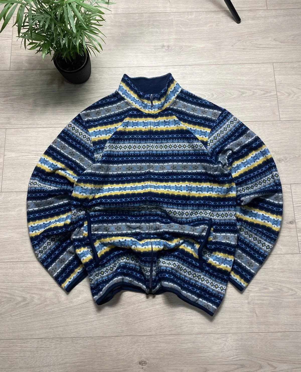 Engineered Garments Sweatshirts Hoodies Engineered Garments × Japanese Brand × Uniqlo Vintage Uniqlo Aztec Engineered Garments Fleece Zip Sherpa Multi