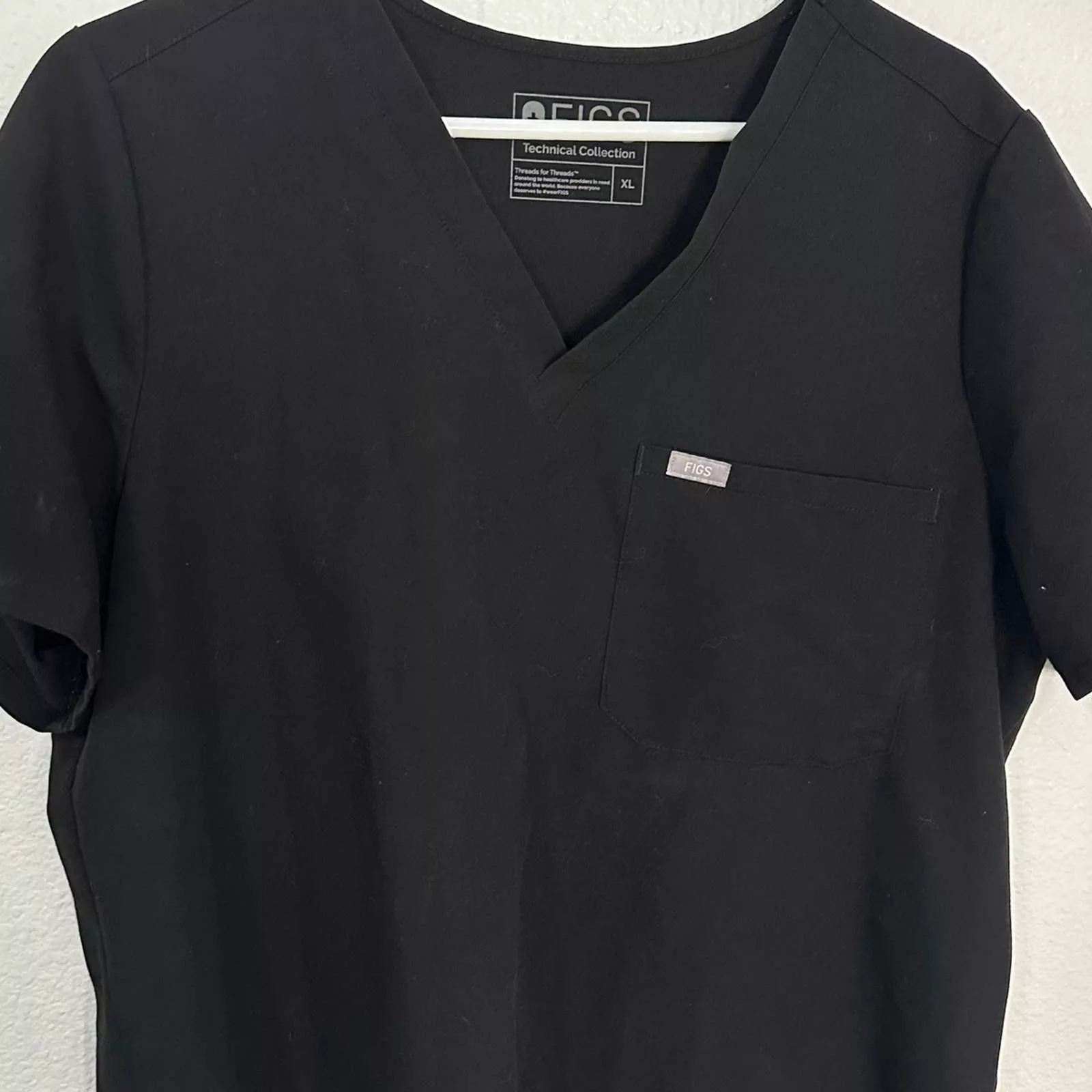 Other Pants Other Figs scrub top Black