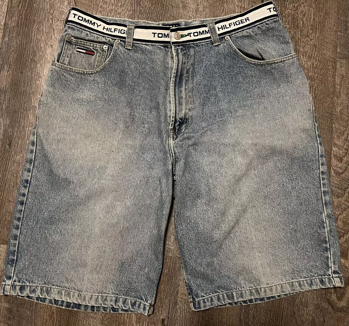 Tommy Hilfiger Denim Tommy Hilfiger × Vintage Vintage Tommy Hilfiger Baggy Jean Shorts size 38 Blue