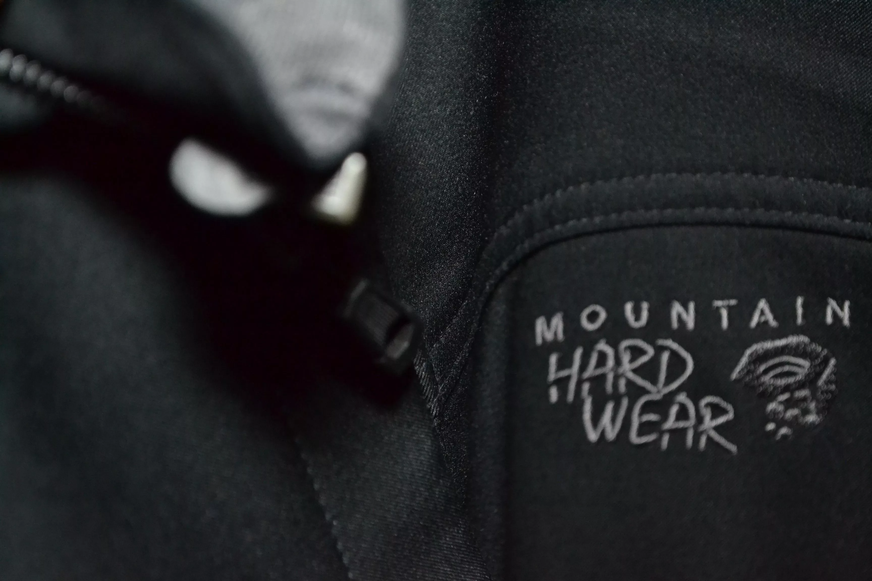 Mountain Hardwear Light Jackets Mountain Hardwear S size Black Sofrshell Jacket