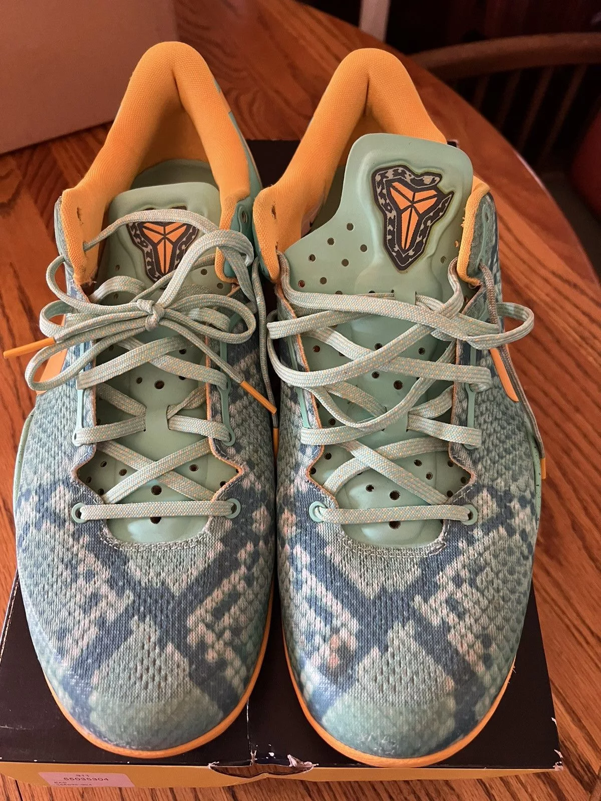 Nike Low Top Sneakers Nike Kobe 8 Green Glow