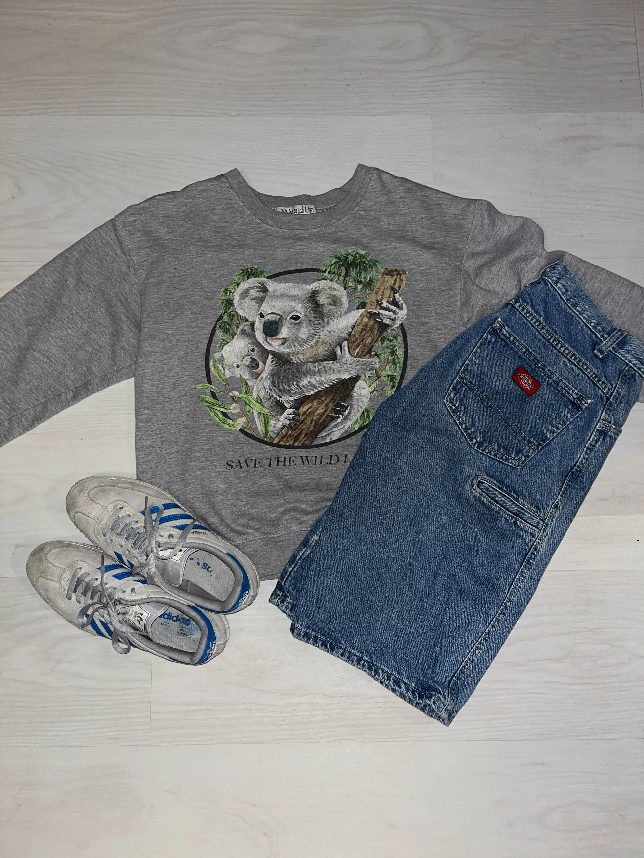 Japanese Brand Sweatshirts Japanese Brand × Vintage Save The Wild Life Graphic Sweatshirt Gray
