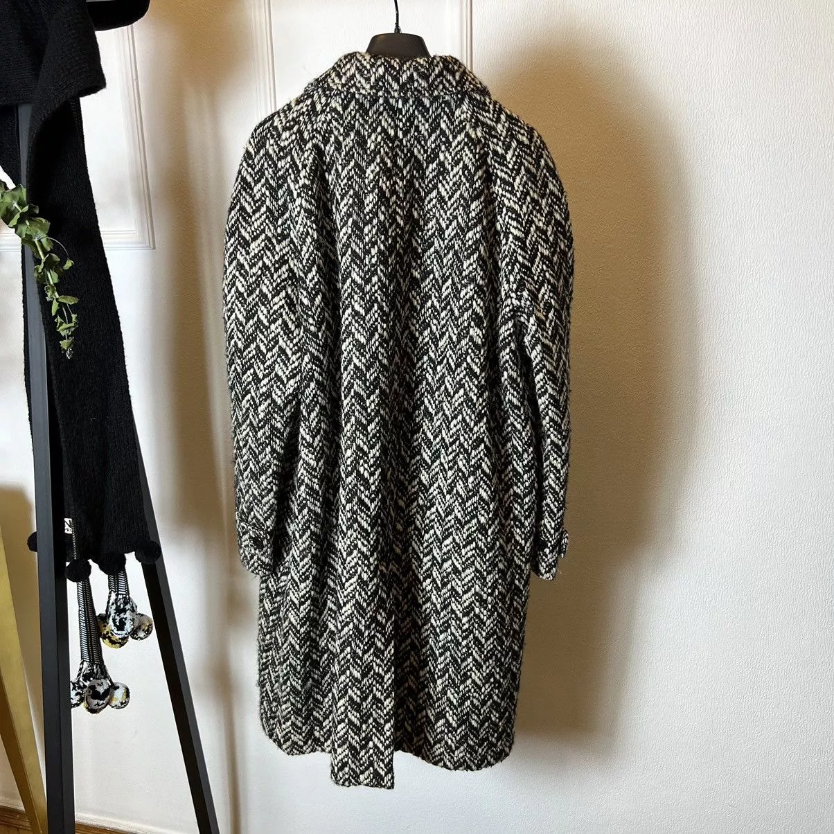 Saint Laurent Paris Coats Saint Laurent Paris Saint Laurent Black White Coat