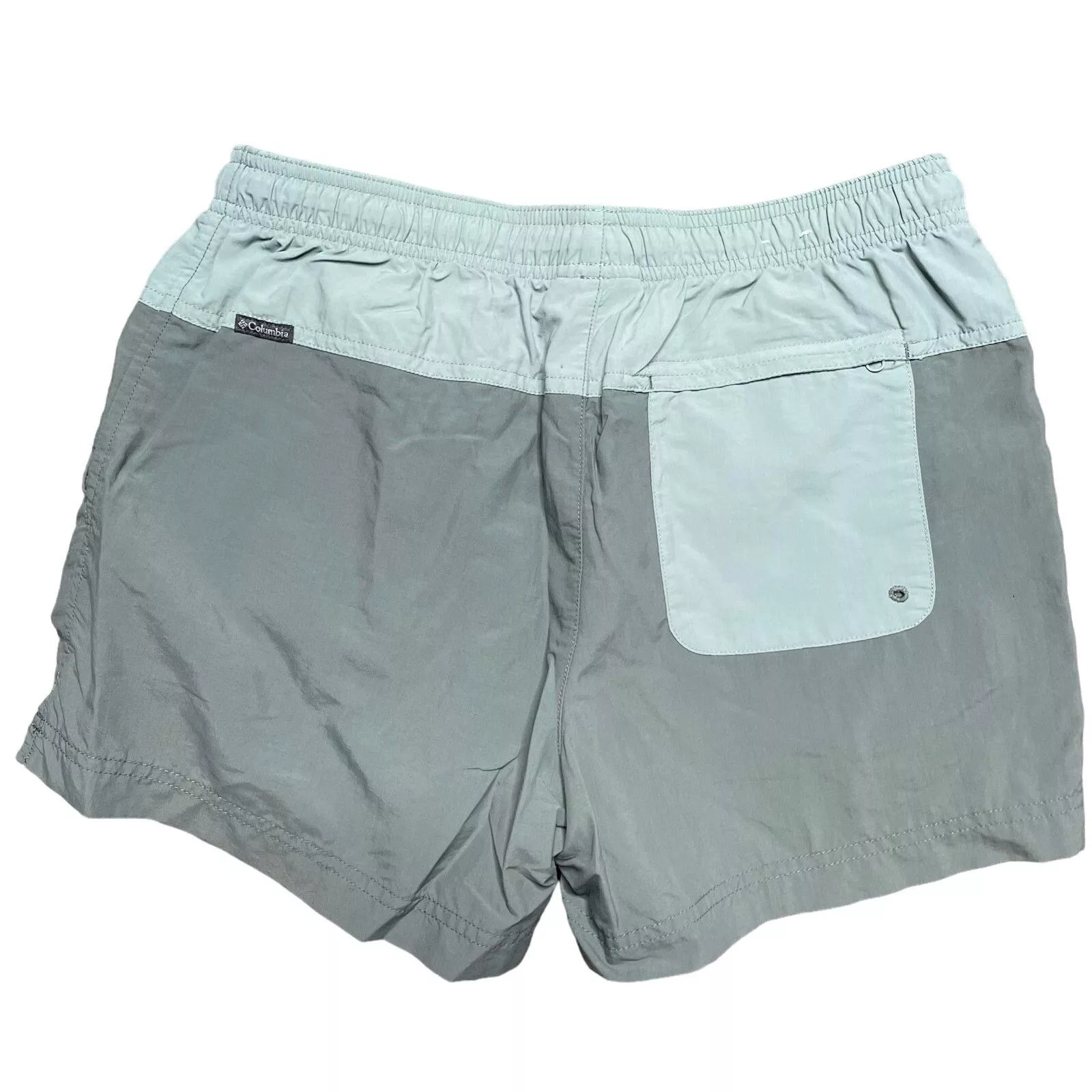 NWOT Columbia Shorts Green