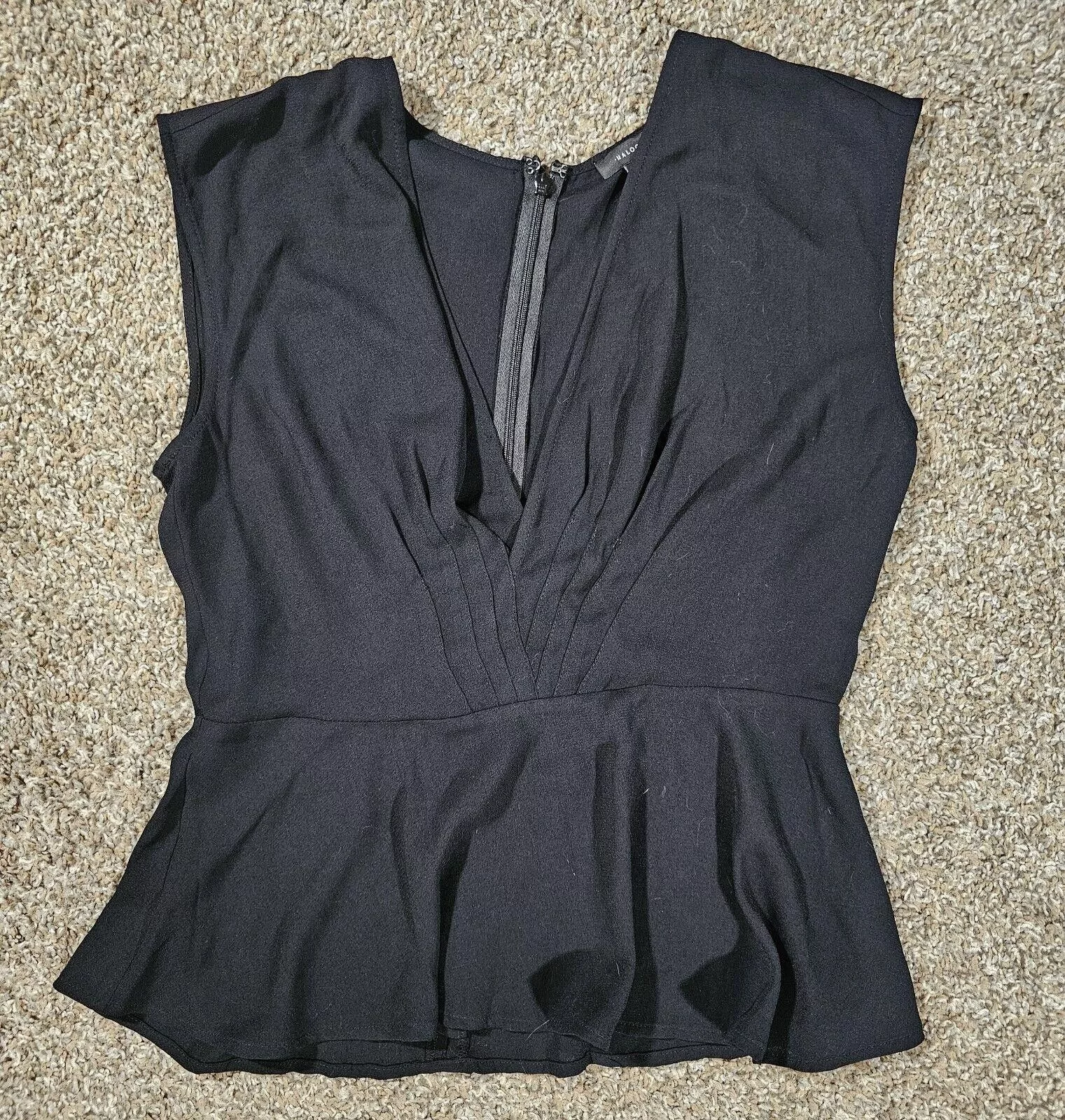 Designer Blouses Designer Halogen V-Neck Black Blouse Size M