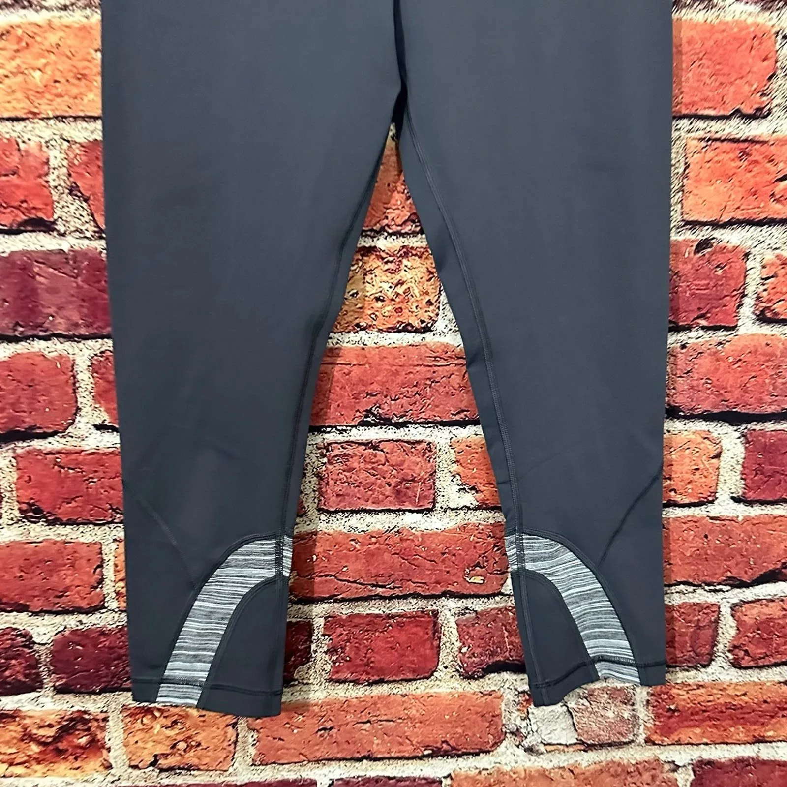 lululemon leggings size 6 Gray