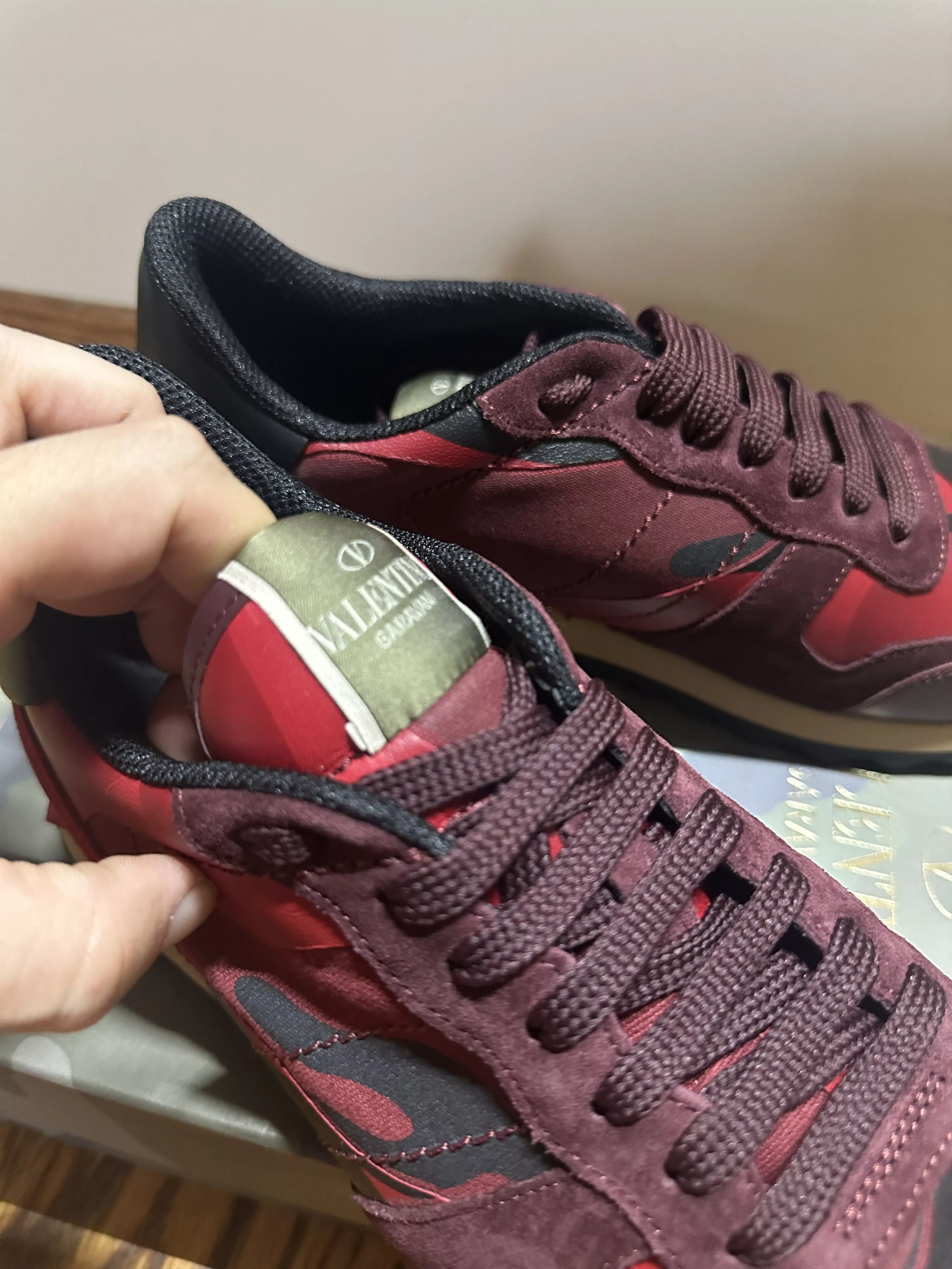 Valentino Low Top Sneakers Valentino Rockrunners Red