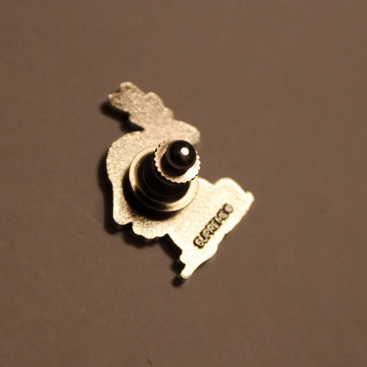 Supreme Supreme Supreme Peace Pin - Silver