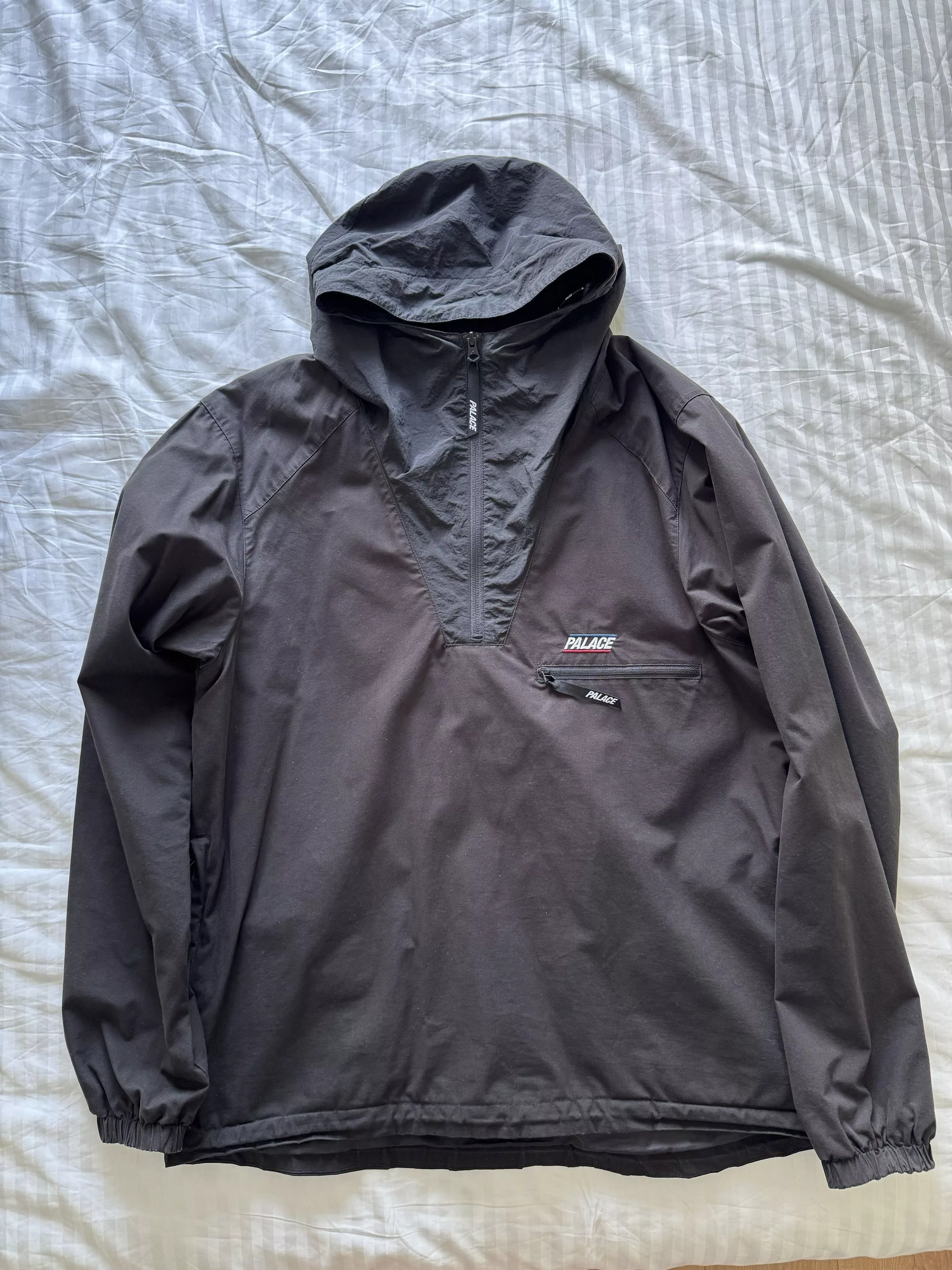 Palace Cloaks Capes Palace OUTER SHELL SMOCK Black