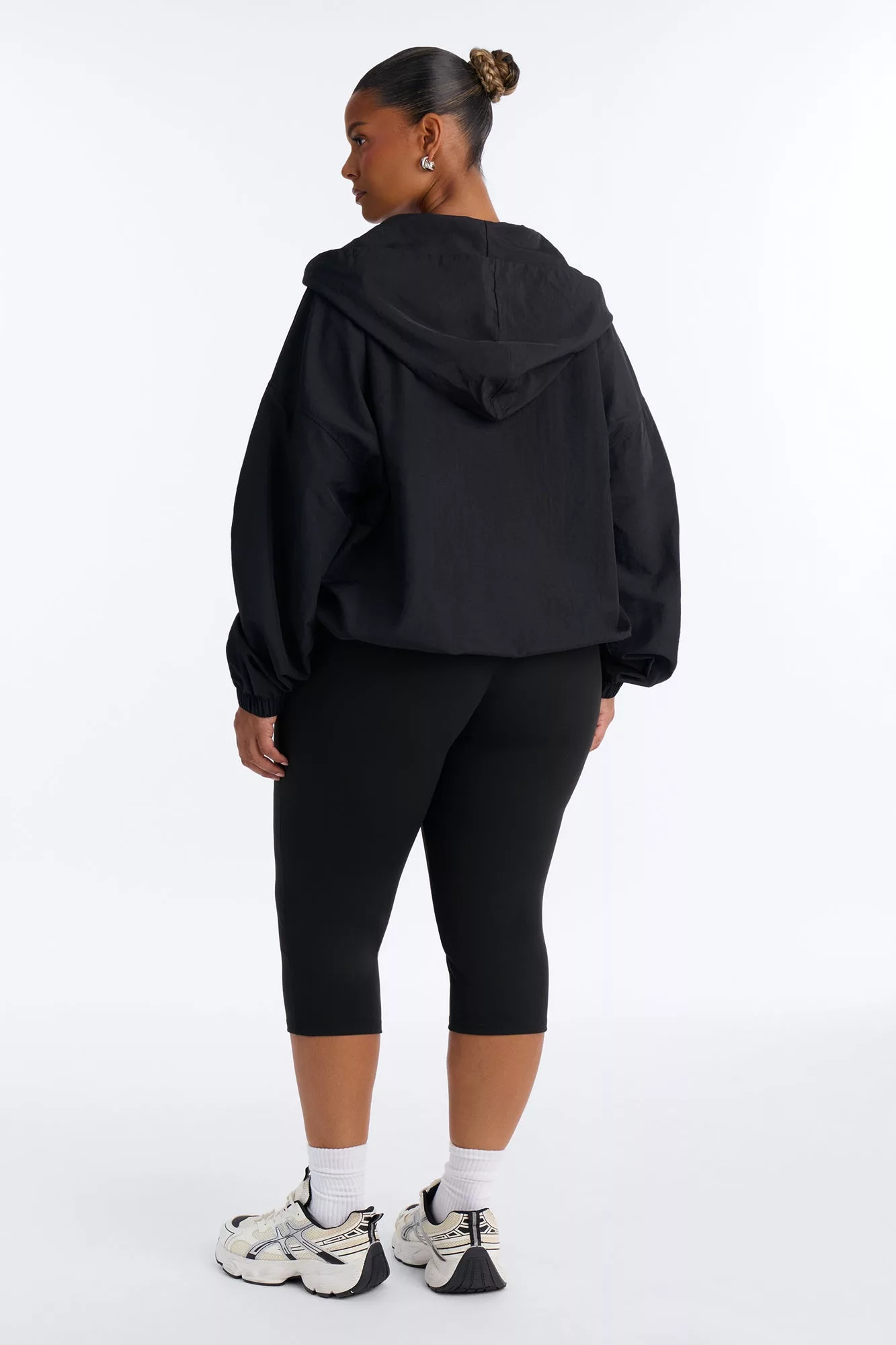 Brandy Windbreaker Capri Set - Black