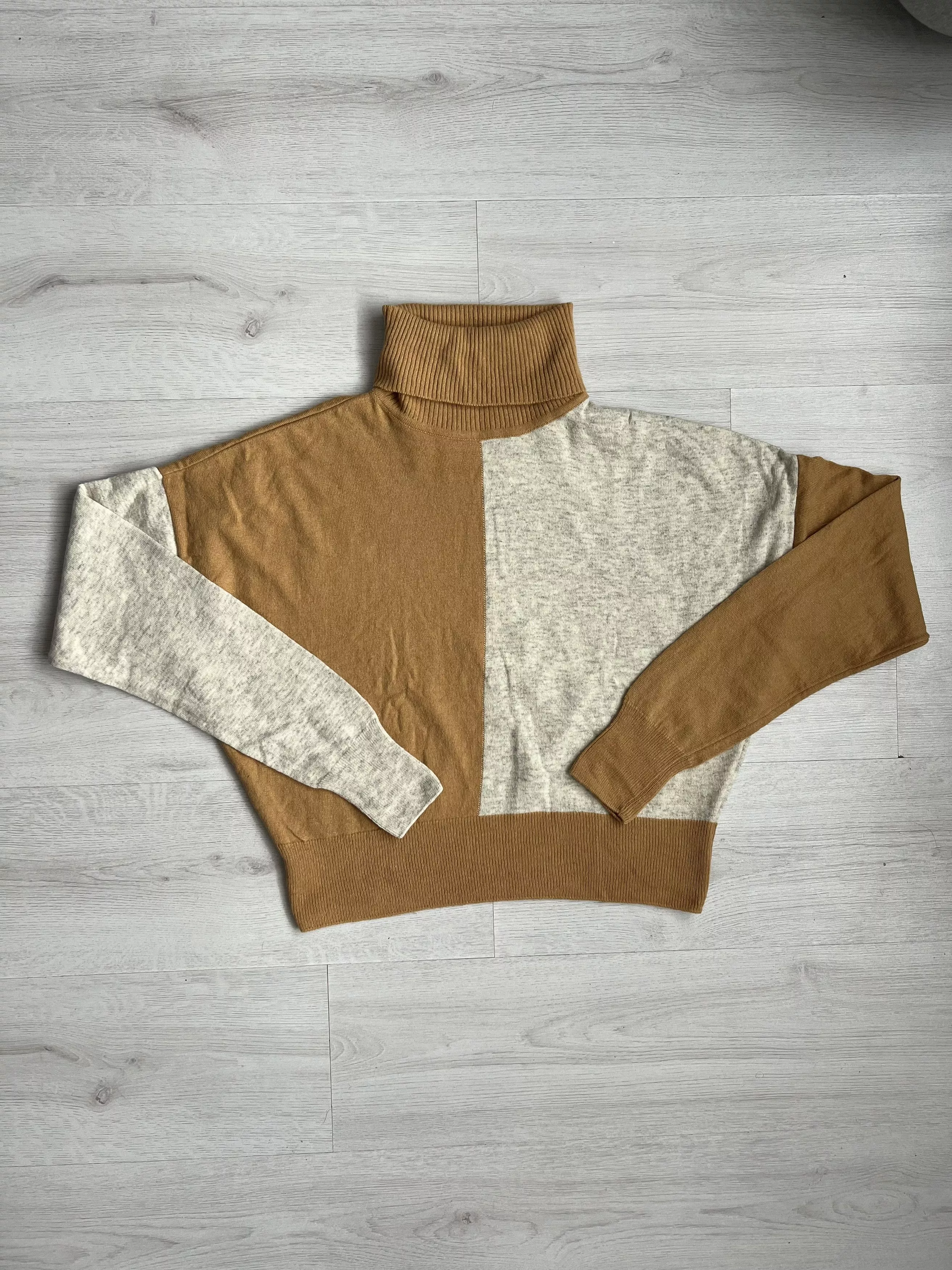 Other Sweaters Other Valentine Witmeur Lab Turtleneck Pullover Beige