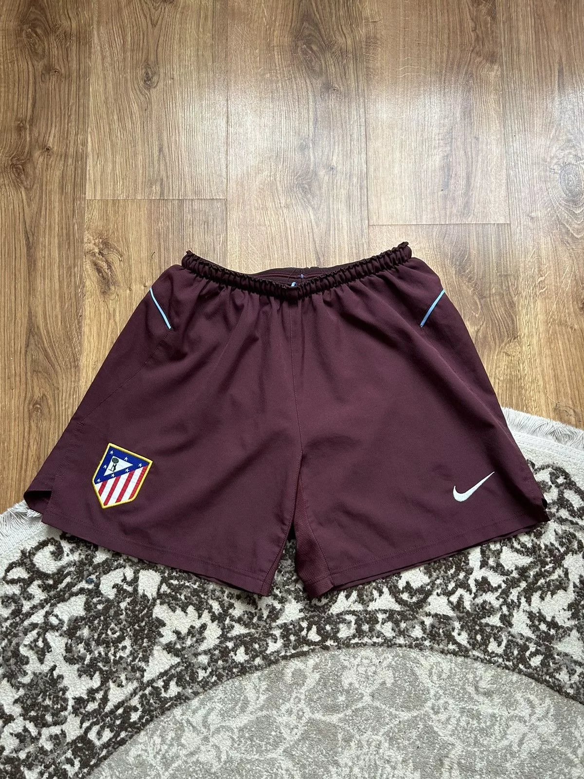 Nike Shorts Vintage Atletico madrid nike short Red