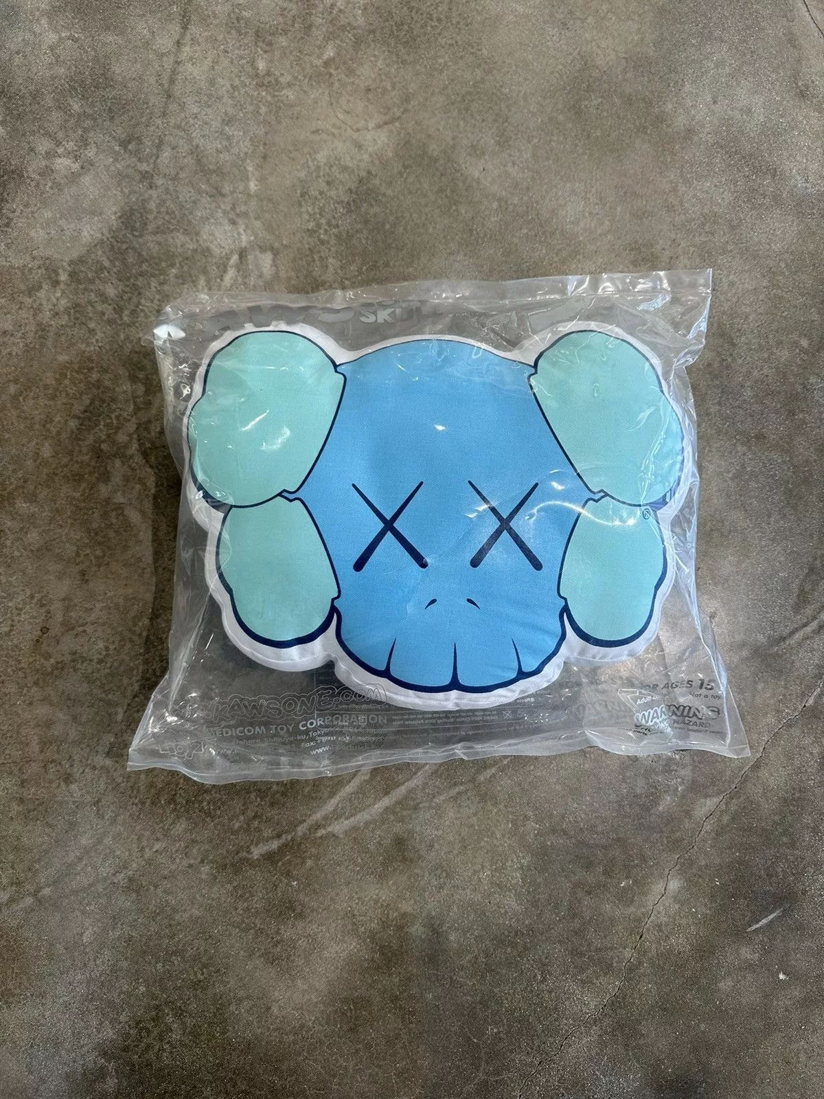 Kaws Miscellaneous Kaws × Original Fake Kaws x Original Fake Pillow Blue