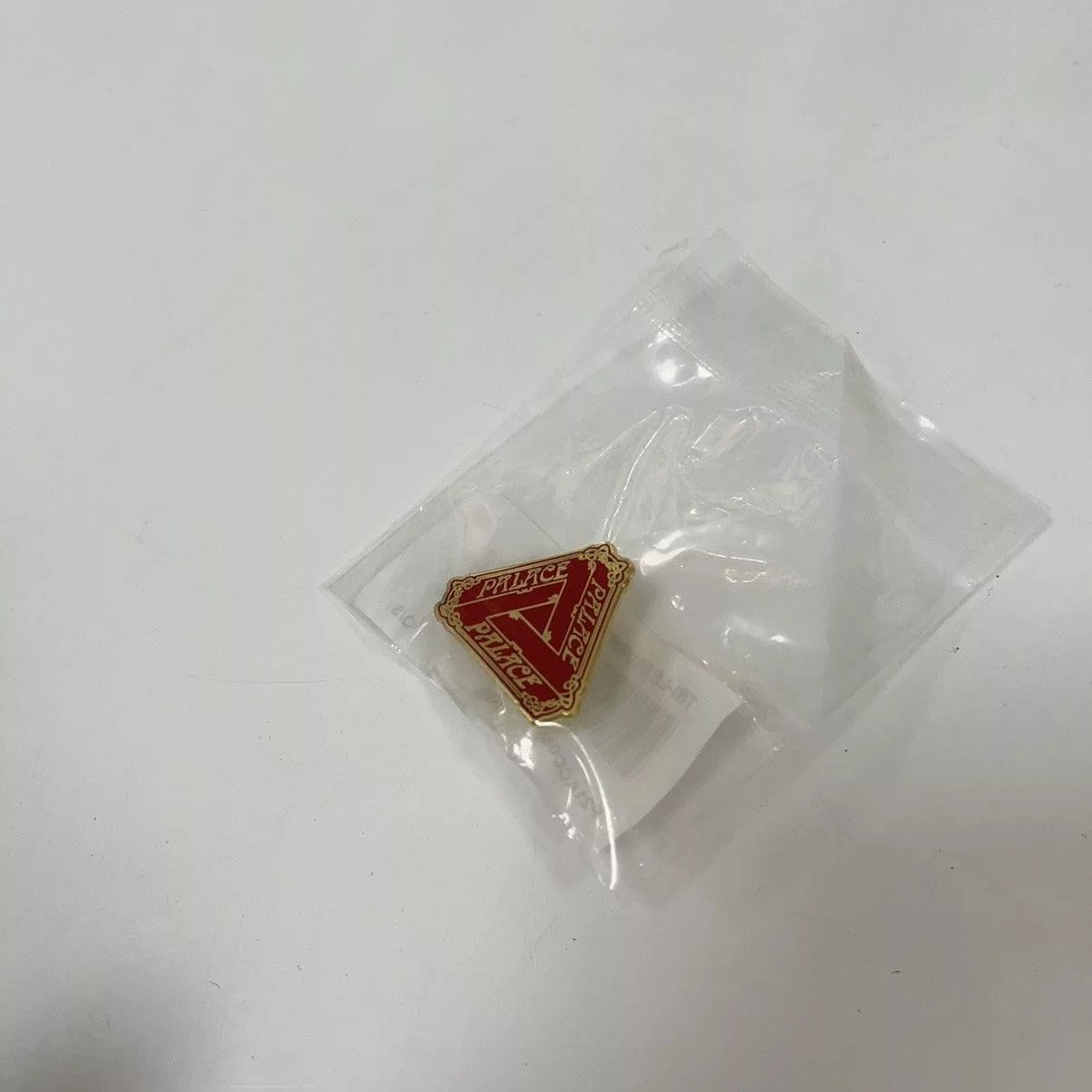Palace Miscellaneous Palace Tri-Le Beurre Pin Badge Red