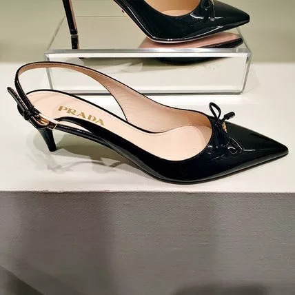 Prada Heels Prada o1la1rc1a0724 Heels in Black