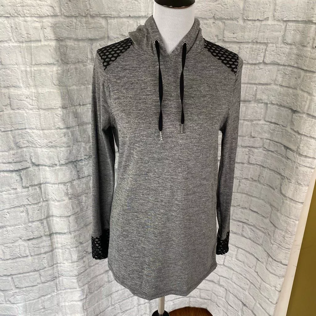 Layer 8 Hoodies Layer 8 women M pullover Longsleeve hoodie w/mesh accent cuf Black