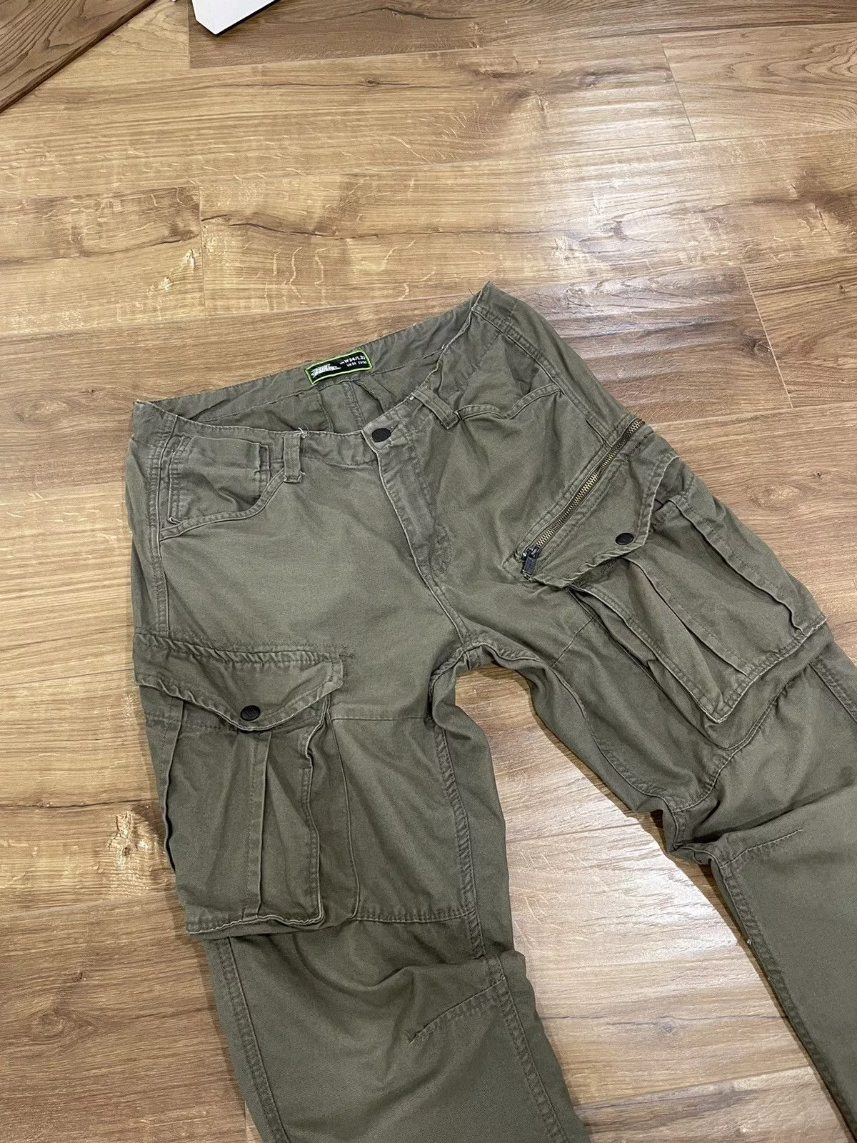 Vintage Casual Pants Vintage Olive Military Cargo Pockets Bondage Pants Size 34 Green