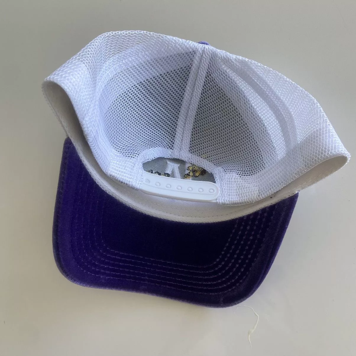 NBA Hats NBA La Lakers Trucker Hat Purple