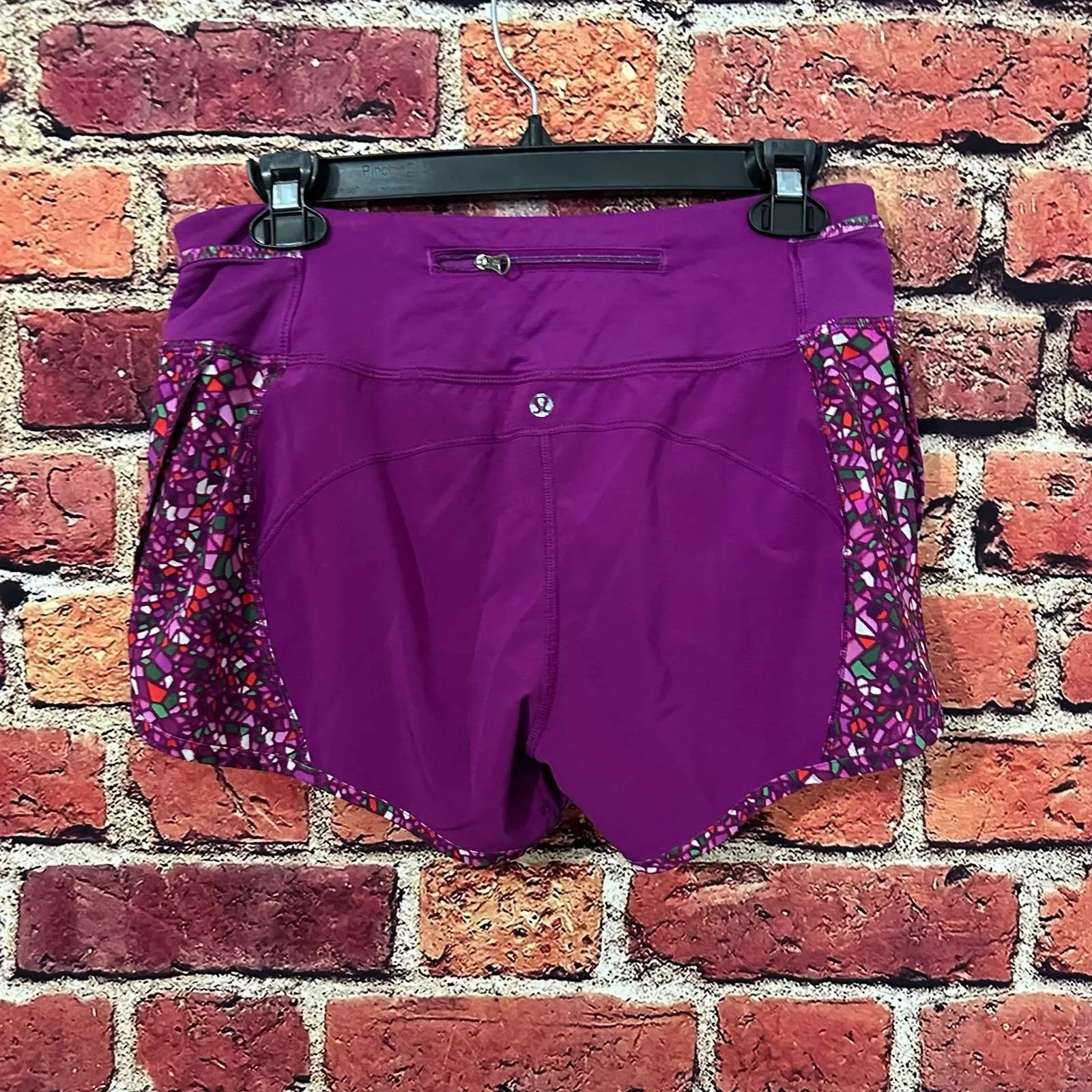 lululemon shorts size 6 Purple