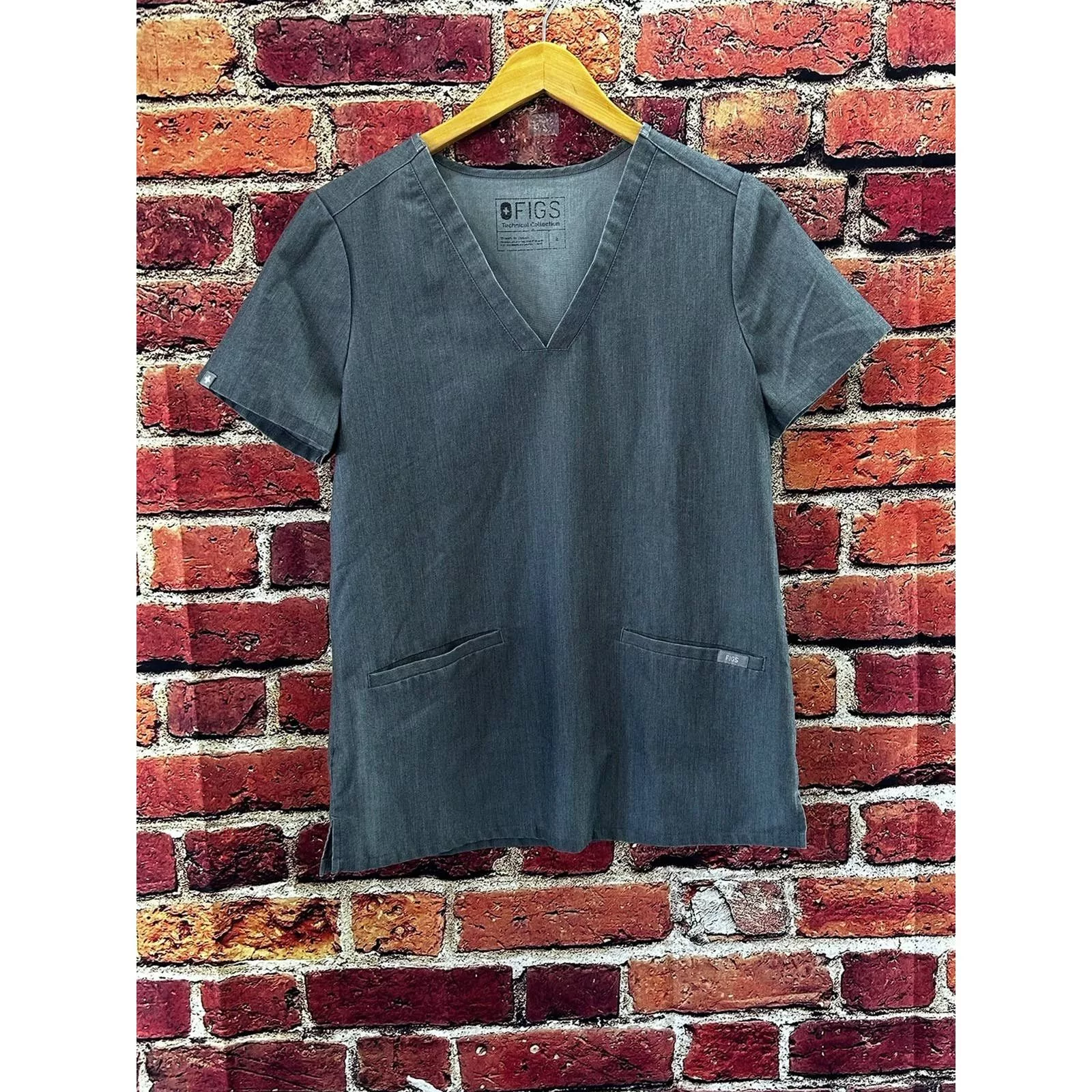 Other Short Sleeve T Shirts Other Figs Scrub Top size small Gray