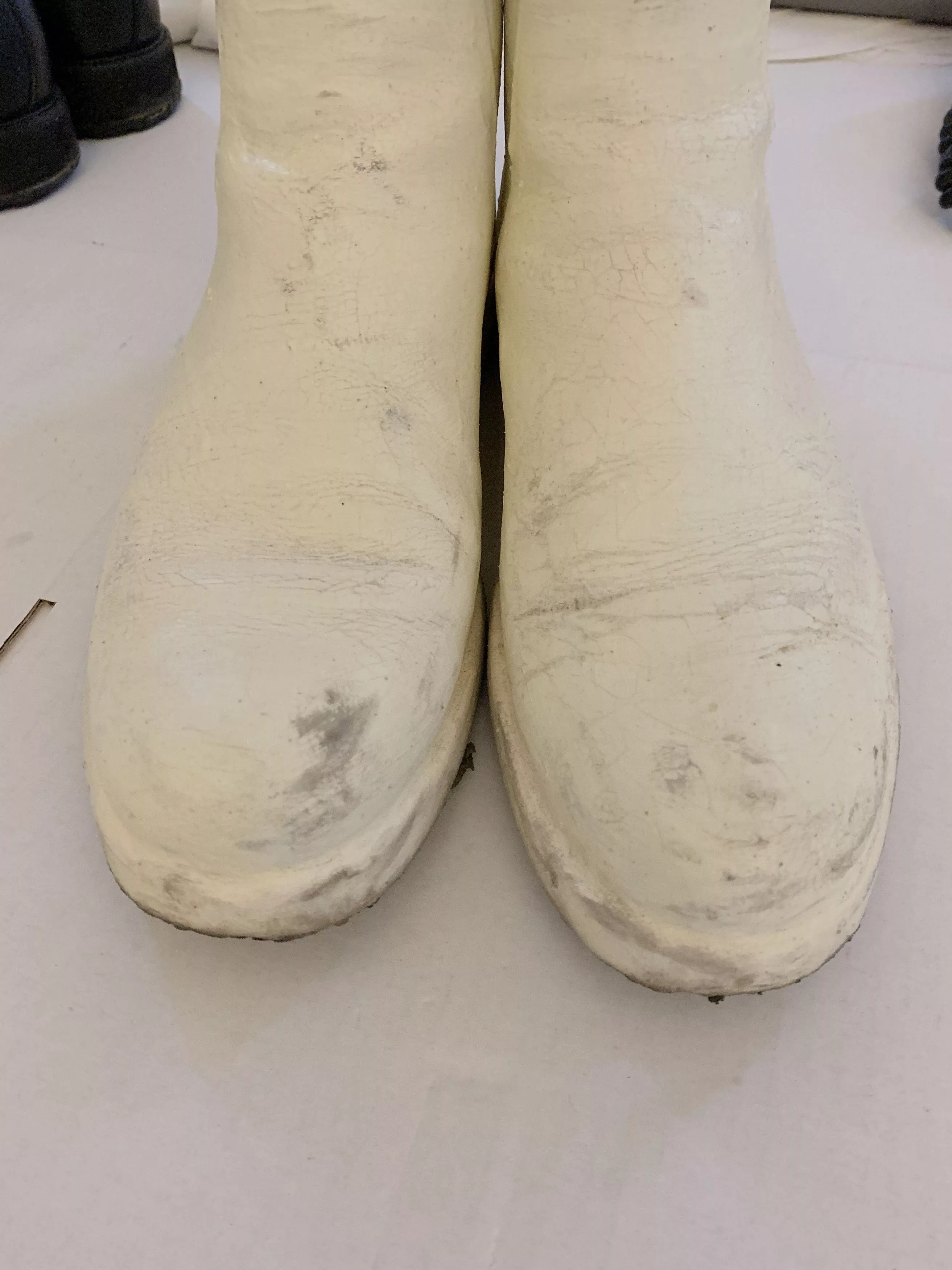Common Projects Boots Common Projects Postal Boot 42 White Latex