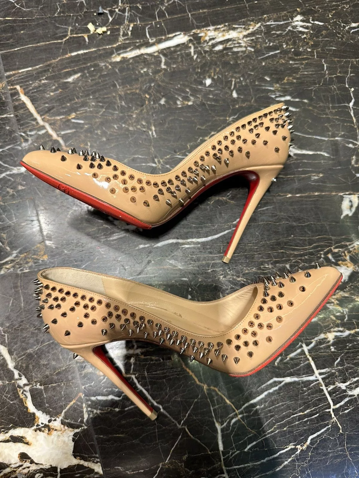 Christian Louboutin Heels Beige
