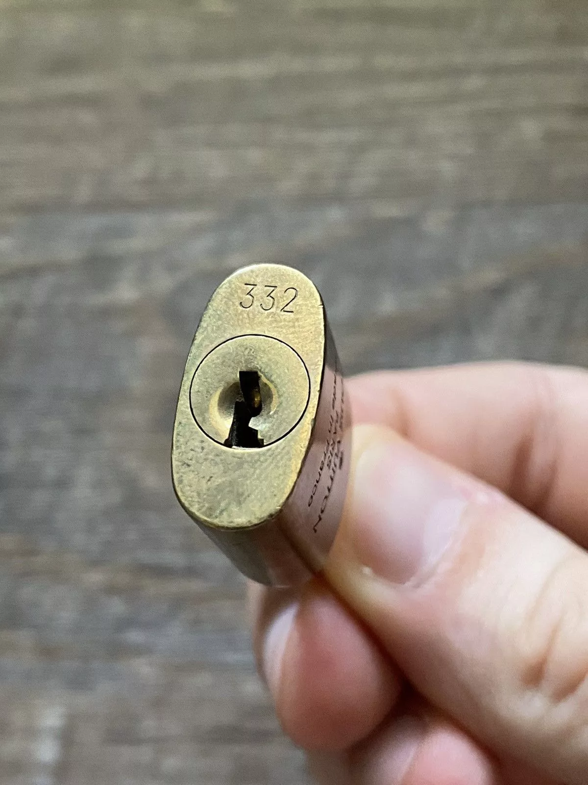 Louis Vuitton Miscellaneous Louis Vuitton Lock 332 Gold