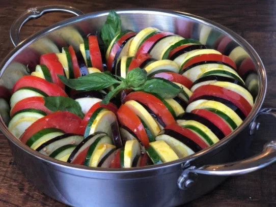 3.5 Qt ProBond Covered Sauteuse