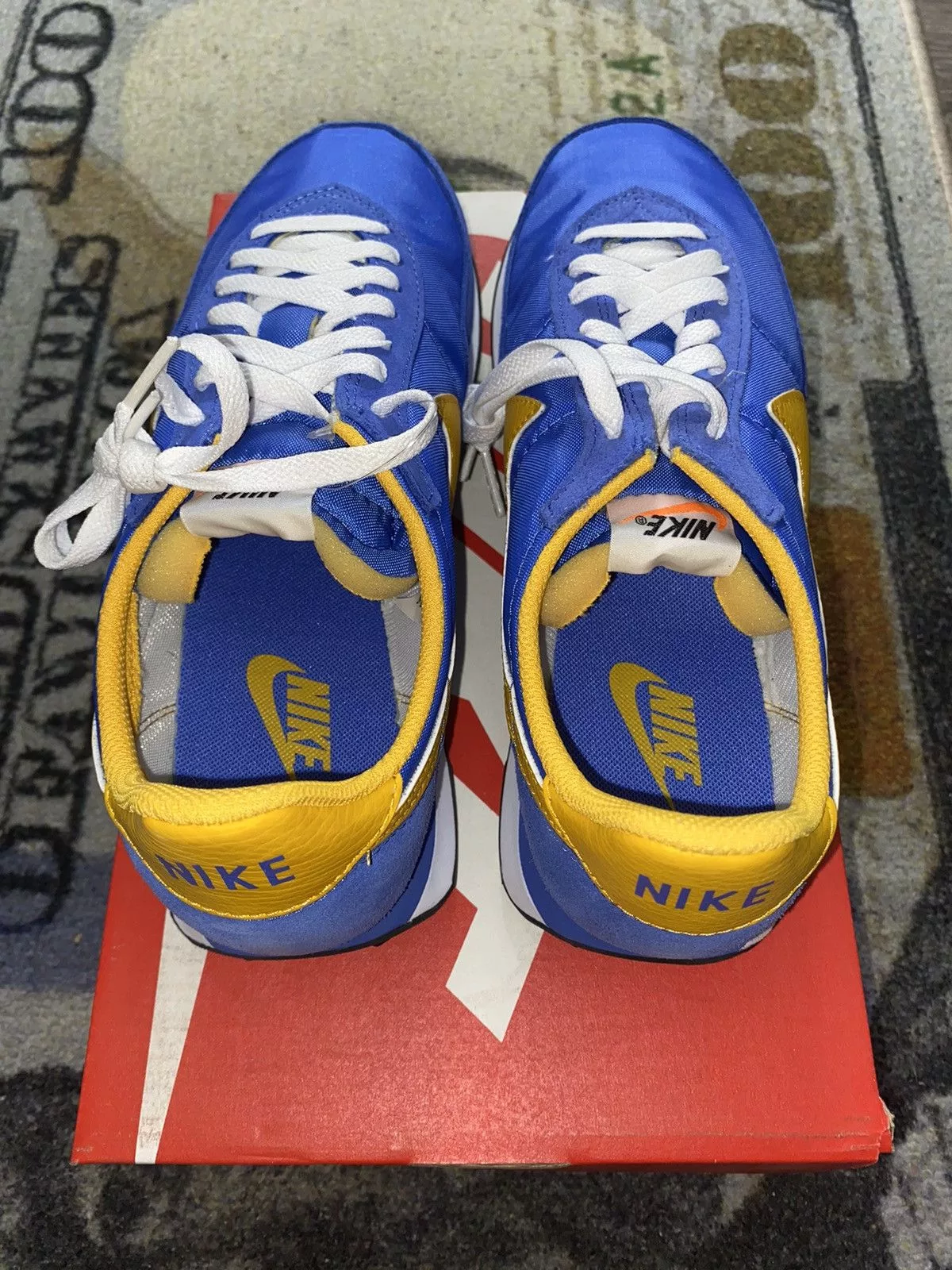 Nike Low Top Sneakers Nike Waffle Trainer 2 Medium Blue University Gold