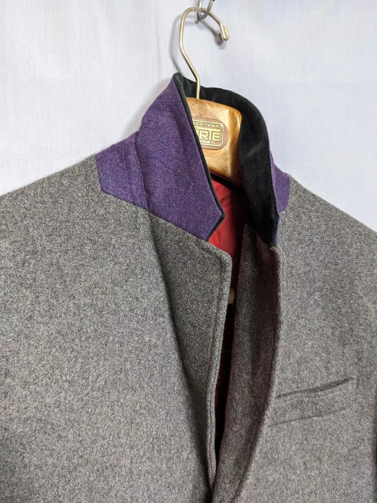 Designer Light Jackets Designer HOLLAND ESQUIRE SQUIRE COAT / GREY JACKET - Men's Size M Gray