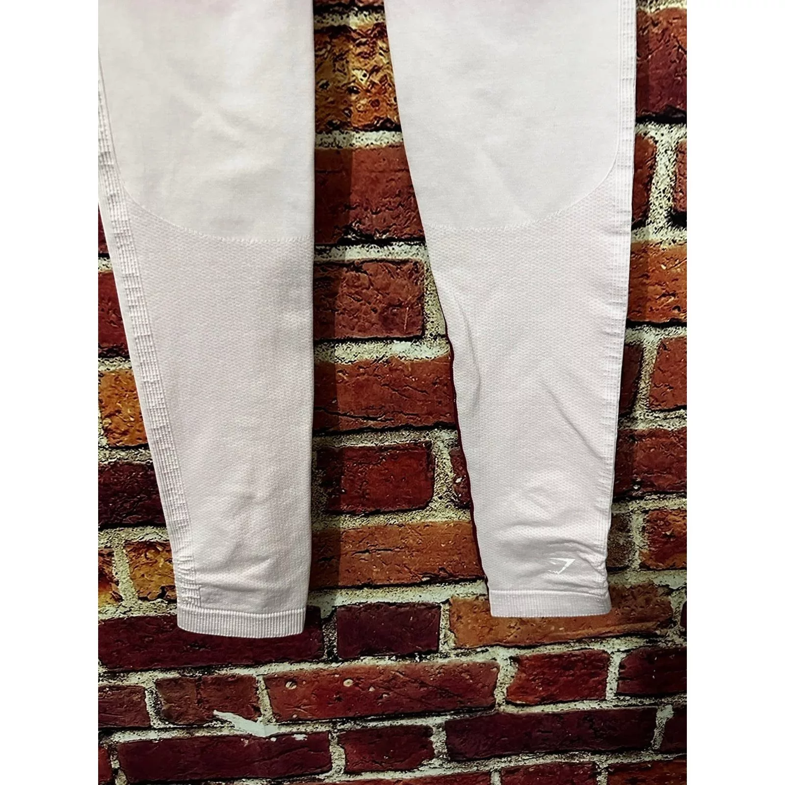 Gymshark Leggings size small Pink
