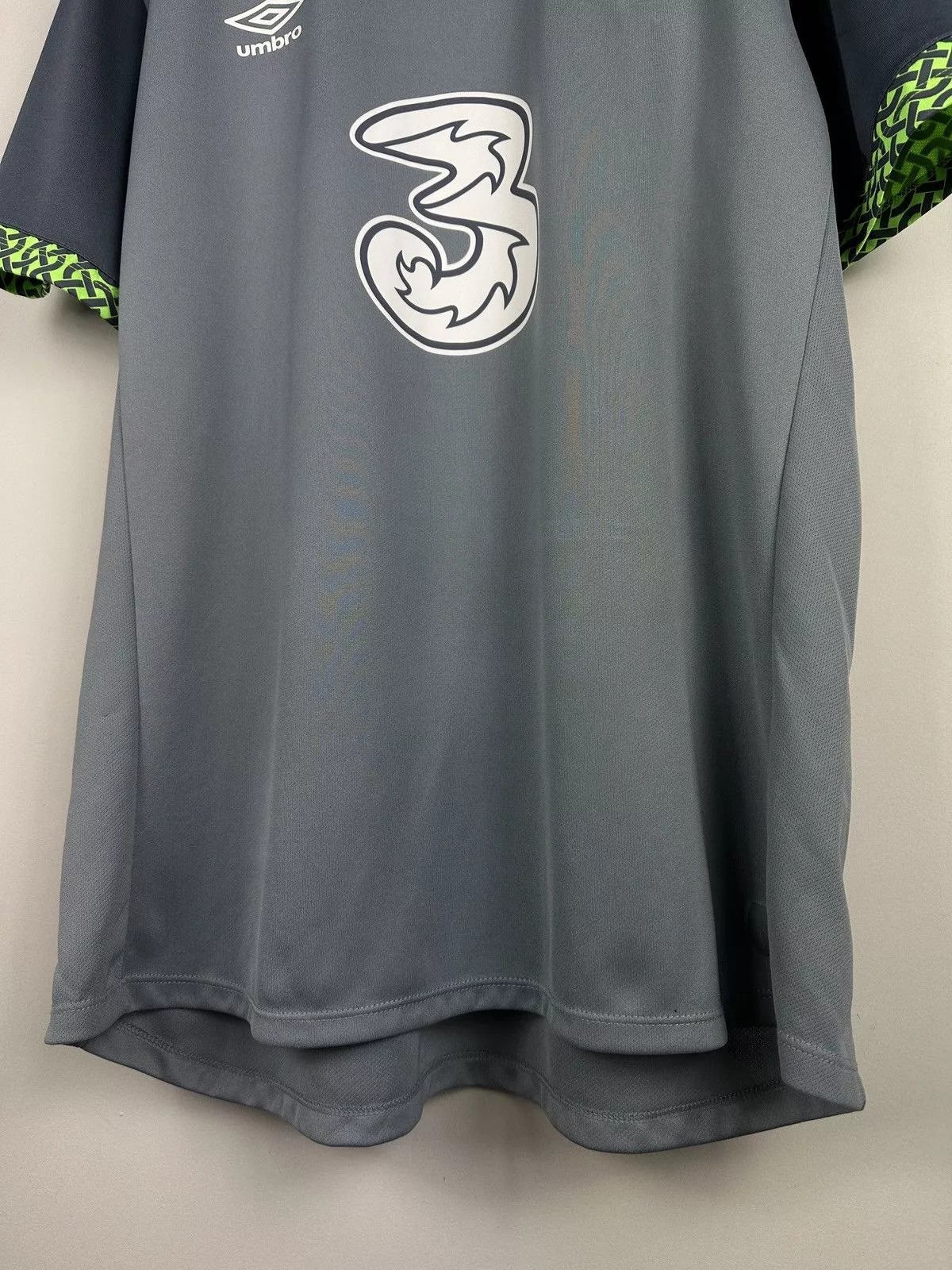 Umbro Jerseys Ireland Umbro Soccer Jersey Gray