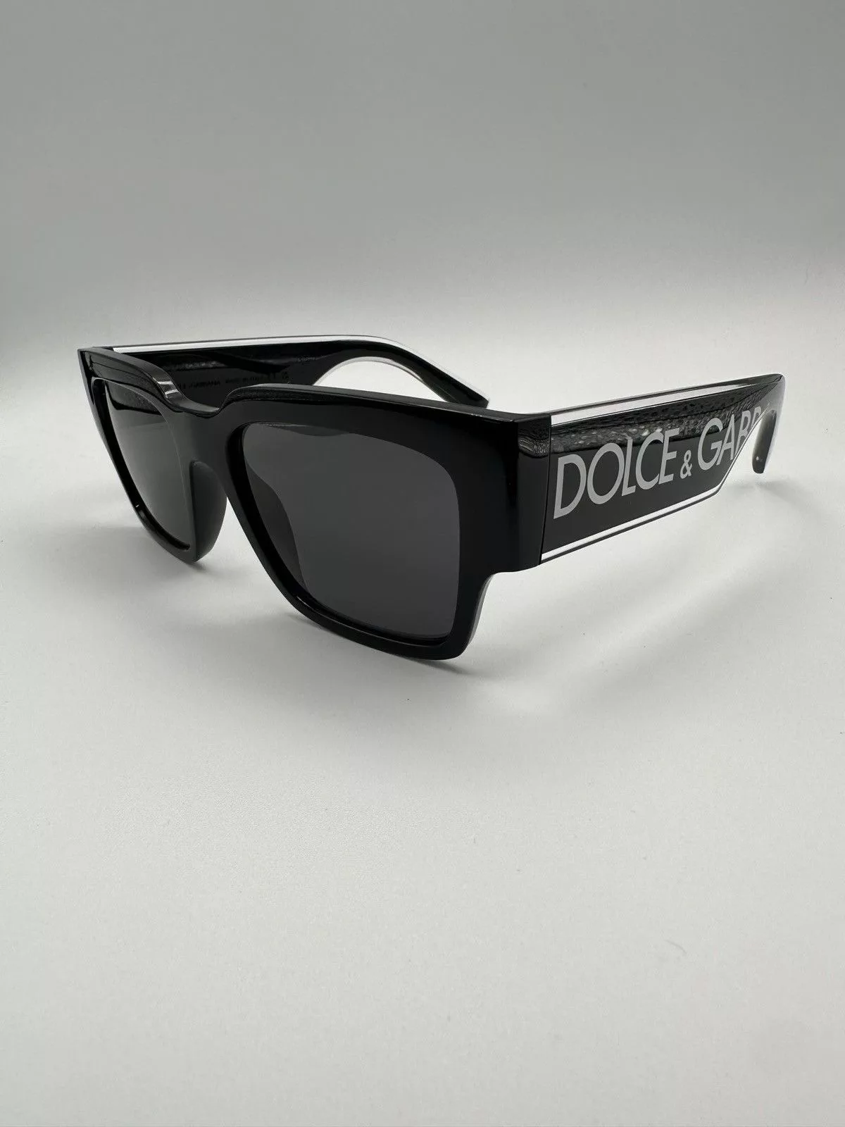 Dolce & Gabbana Sunglasses Dolce & Gabbana Spellout Sunglasses Black