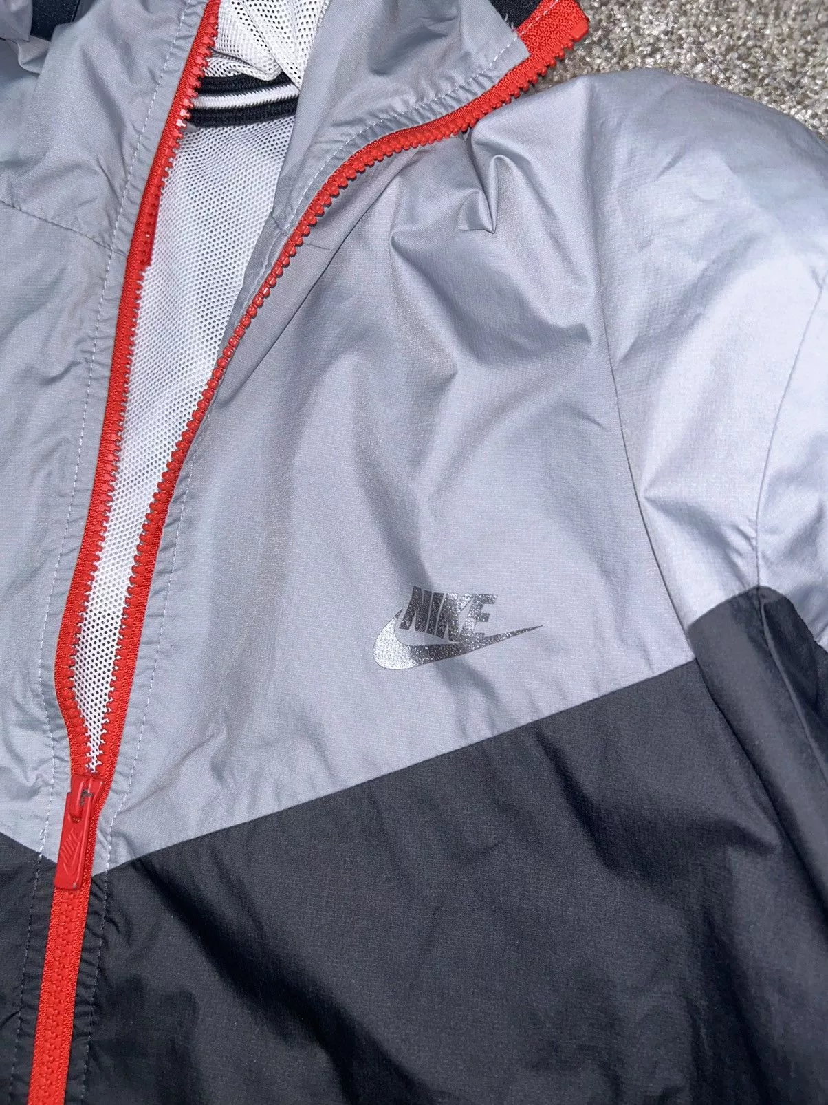 Nike Light Jackets Nike Windbreaker Gray