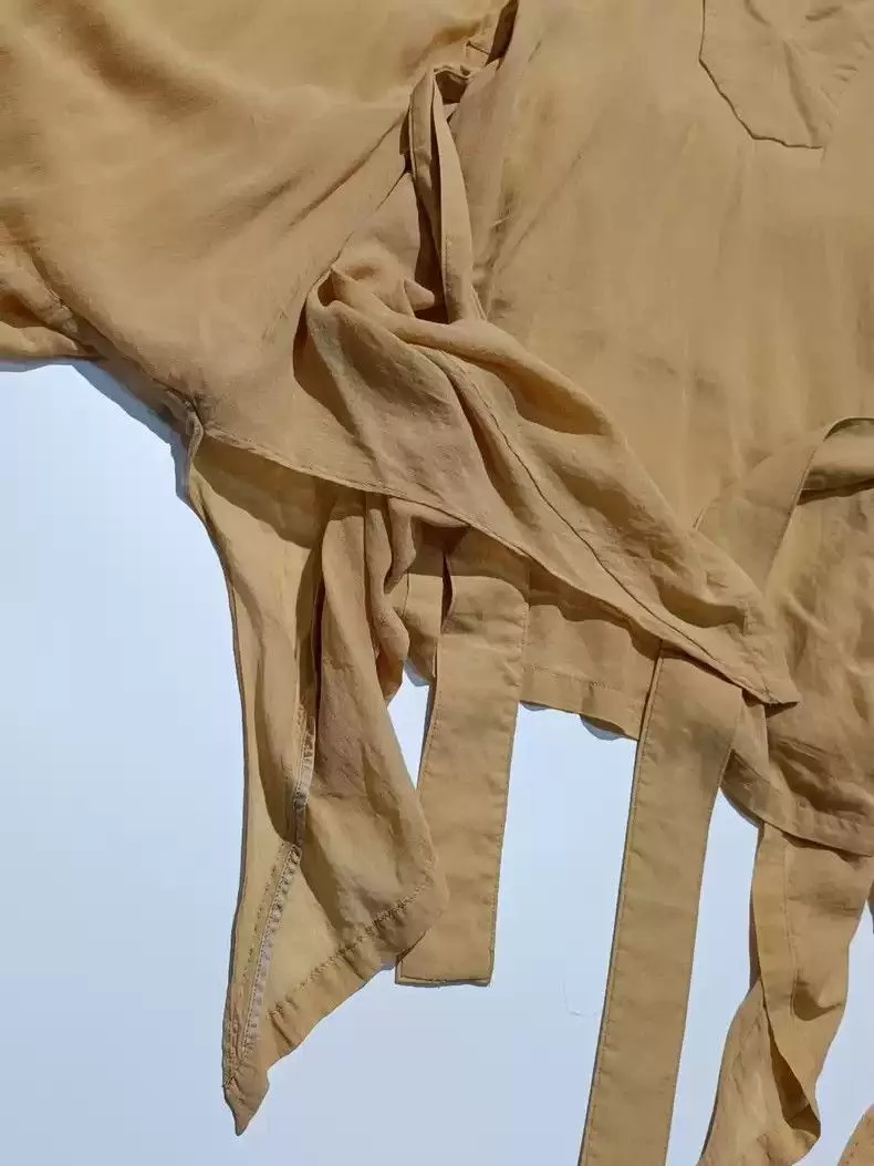 Maison MIHARA YASUHIRO Light Jackets Maison MIHARA YASUHIRO Mihara Yasuhiro's early bat sleeve cloak collarless belt coat Yellow