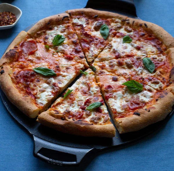 15" Cast Iron  Pizza Pan